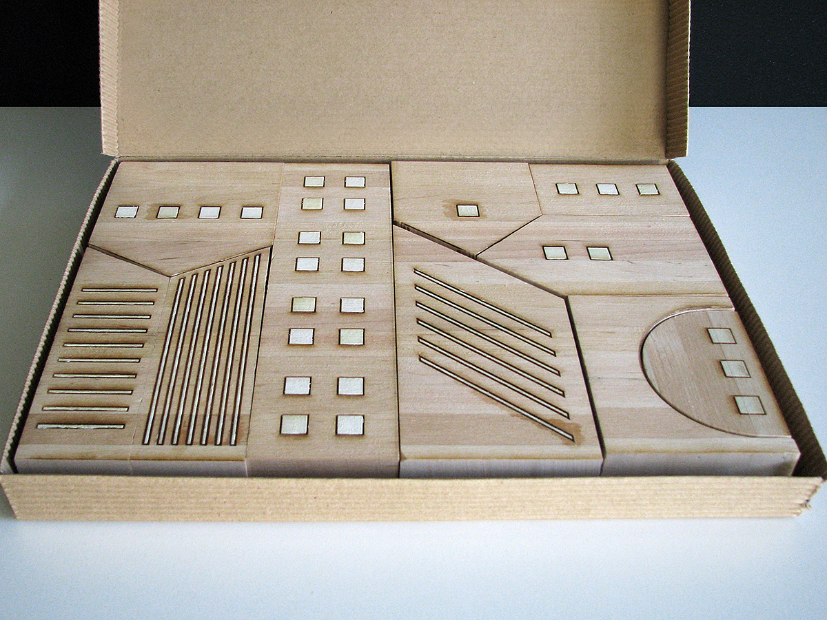 wooden ，Toys，building，DAY-NIGHT，