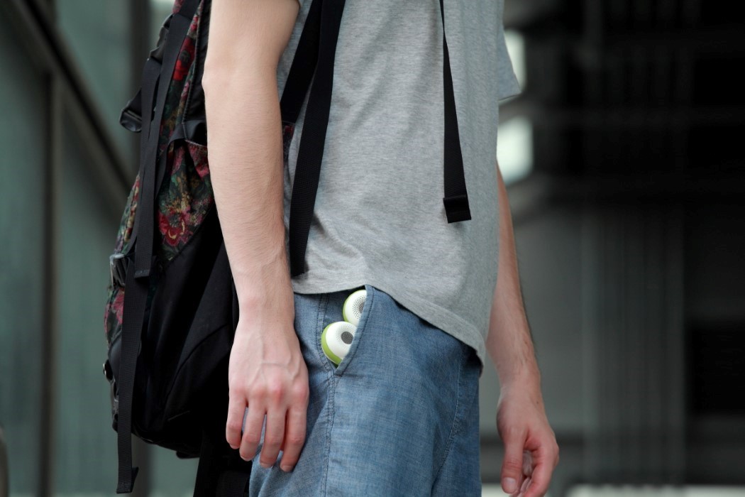 Bluetooth，sound，waterproof，music，outdoors，