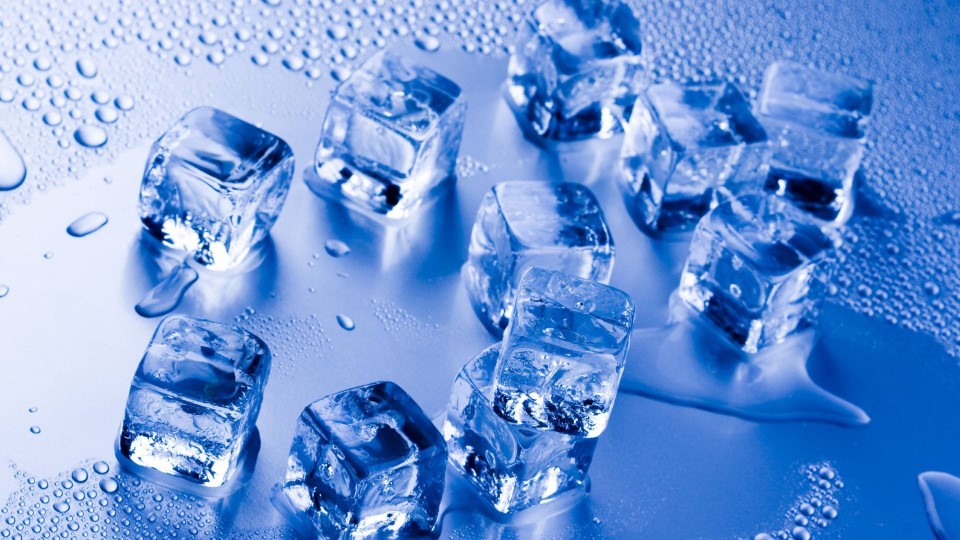 Perfume，Container design，cosmetology，Beauty makeup，Bottle type，industrial design，Glass，