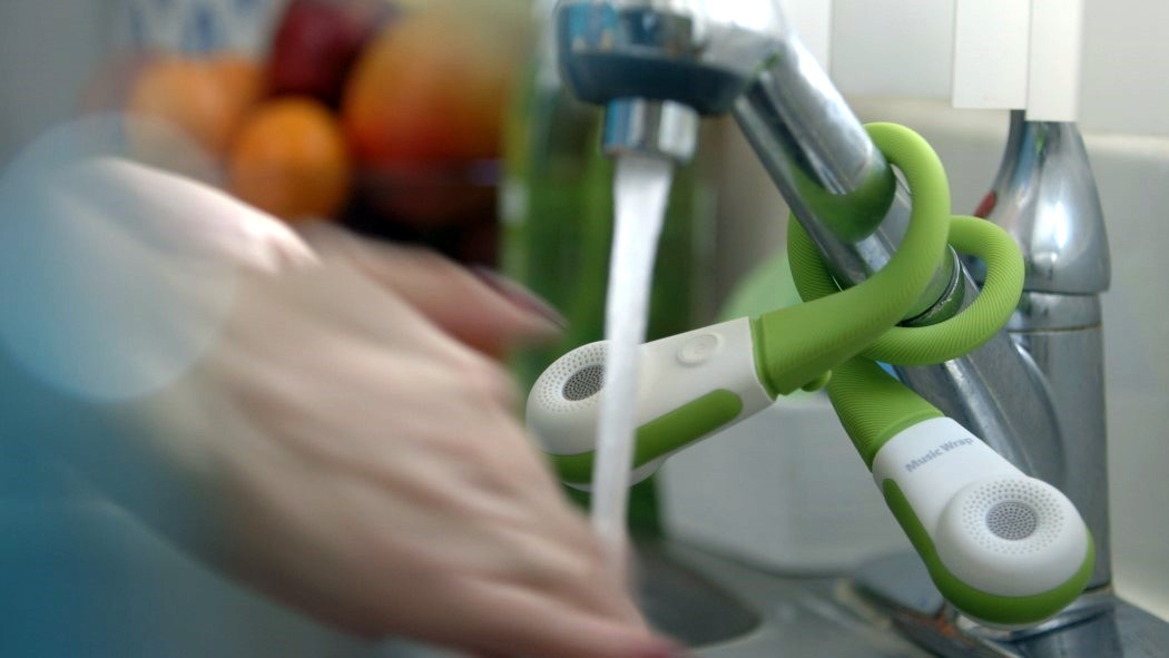 Bluetooth，sound，waterproof，music，outdoors，