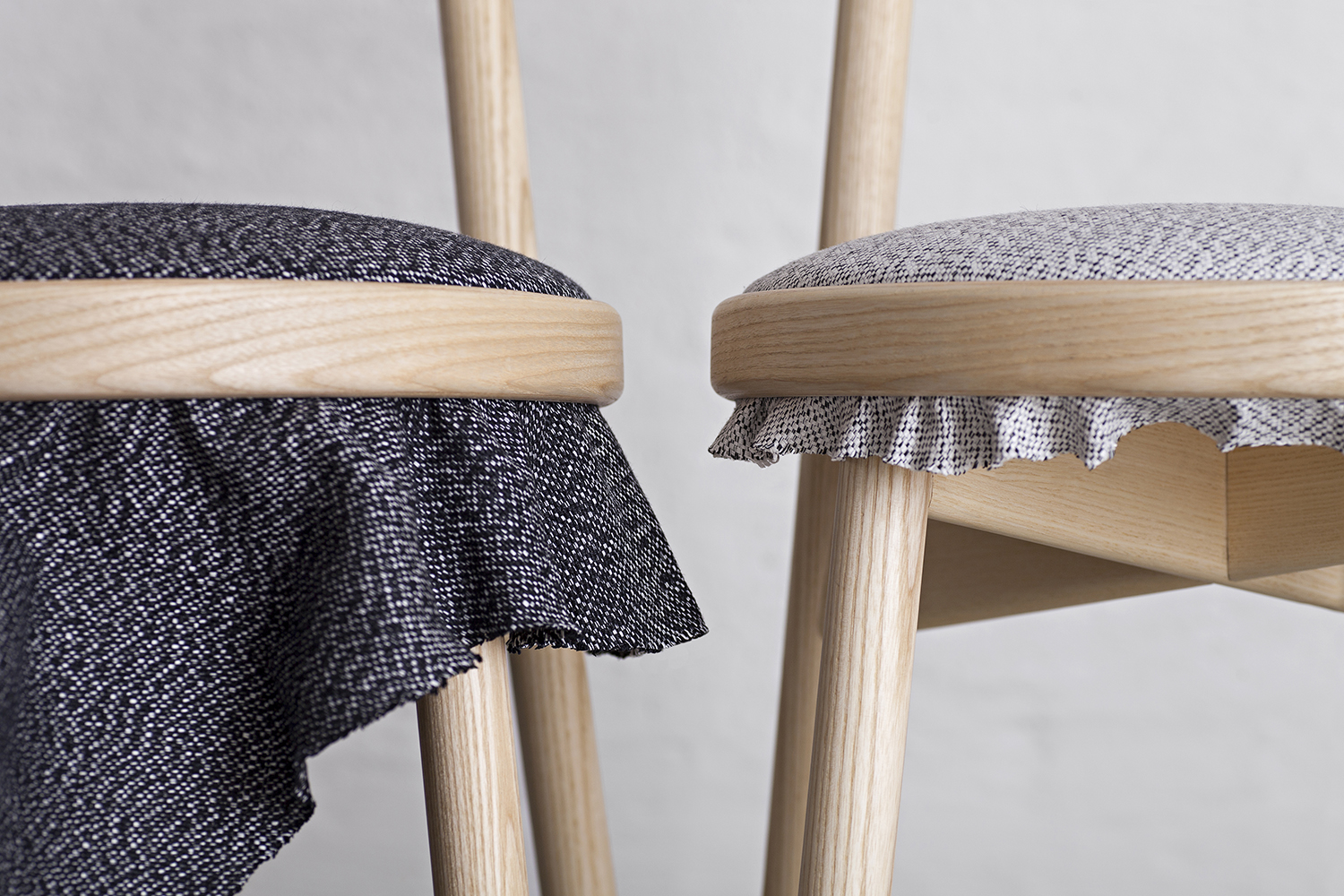 Dust Studio，canvas，chair，furniture，