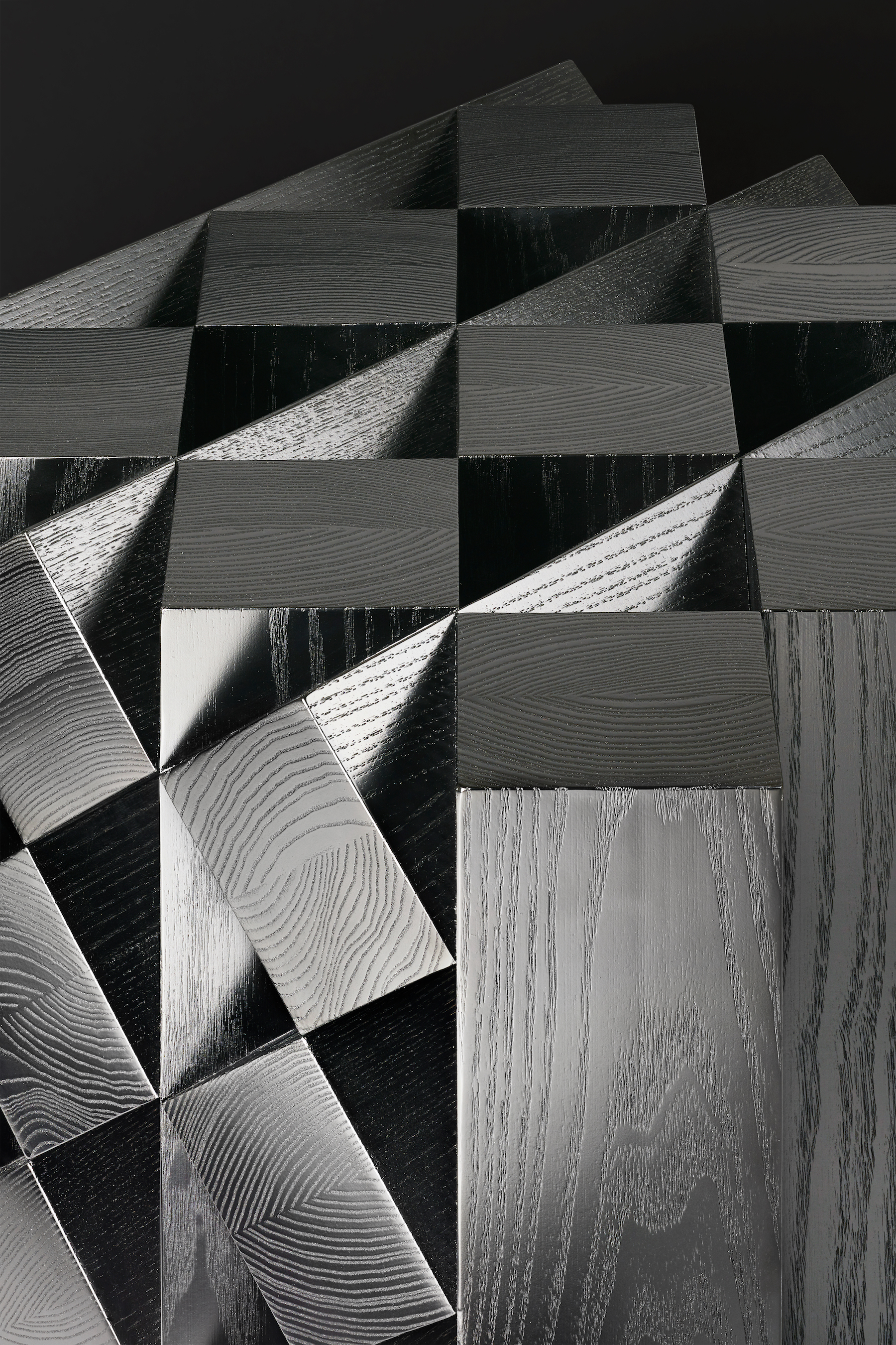 graft，TITLE，black，Sculpture，Table，