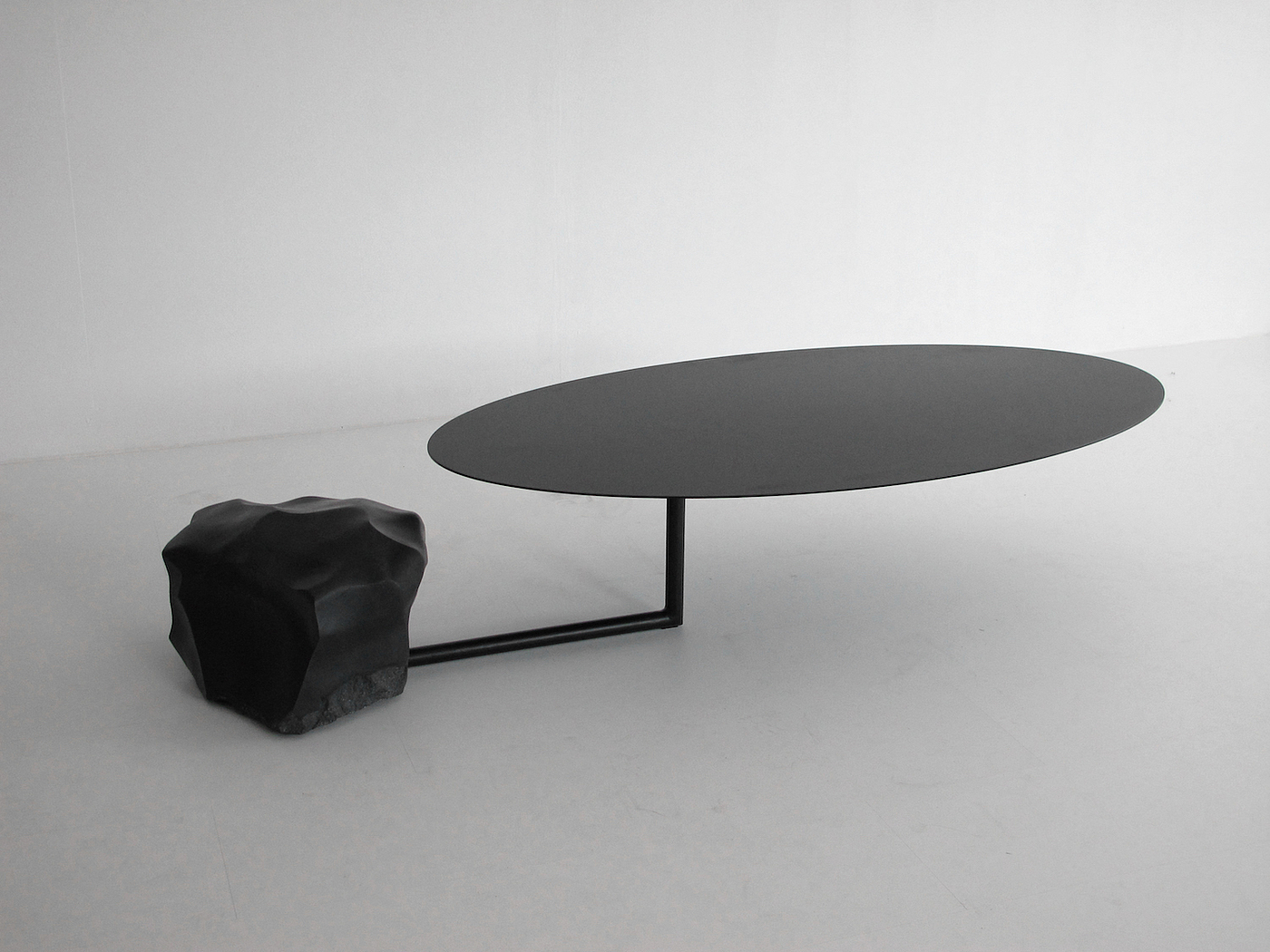 桌子，极简，现代感，