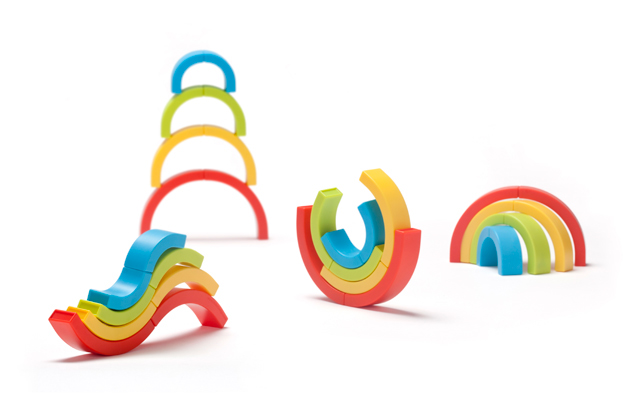 There's more than a water monster spoon，Spoon, egg white separation, hand drawn manuscript, ruler，