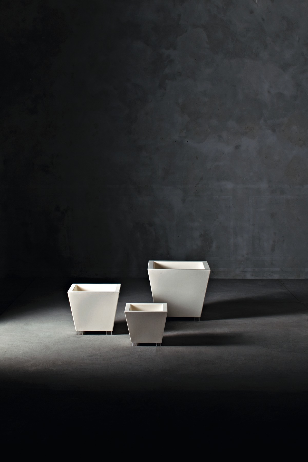 furniture，Home Furnishing，Flowerpot，lamps and lanterns，outdoors，