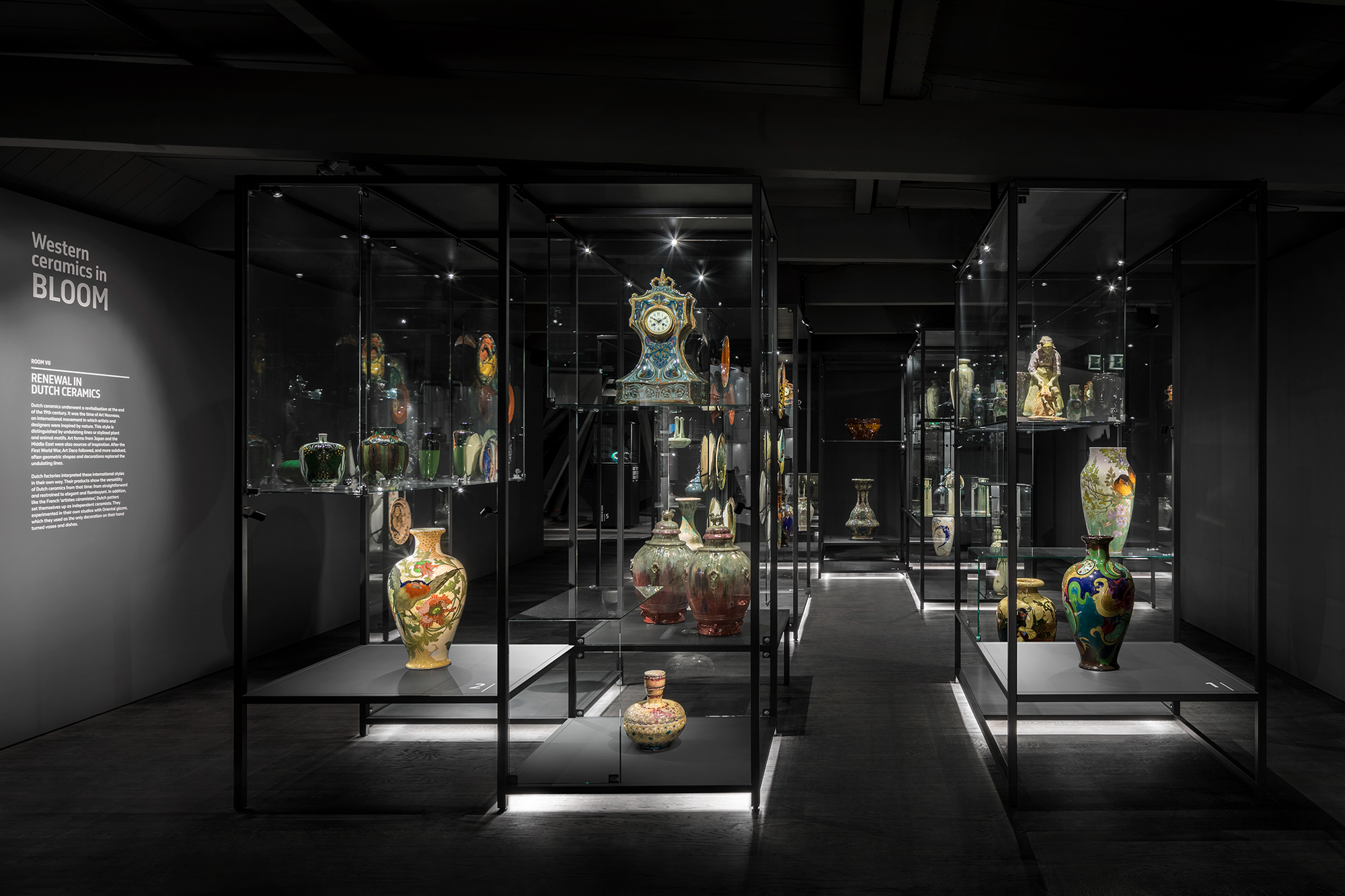 Architecture，museum，sense of modernity，European style，Porcelain，