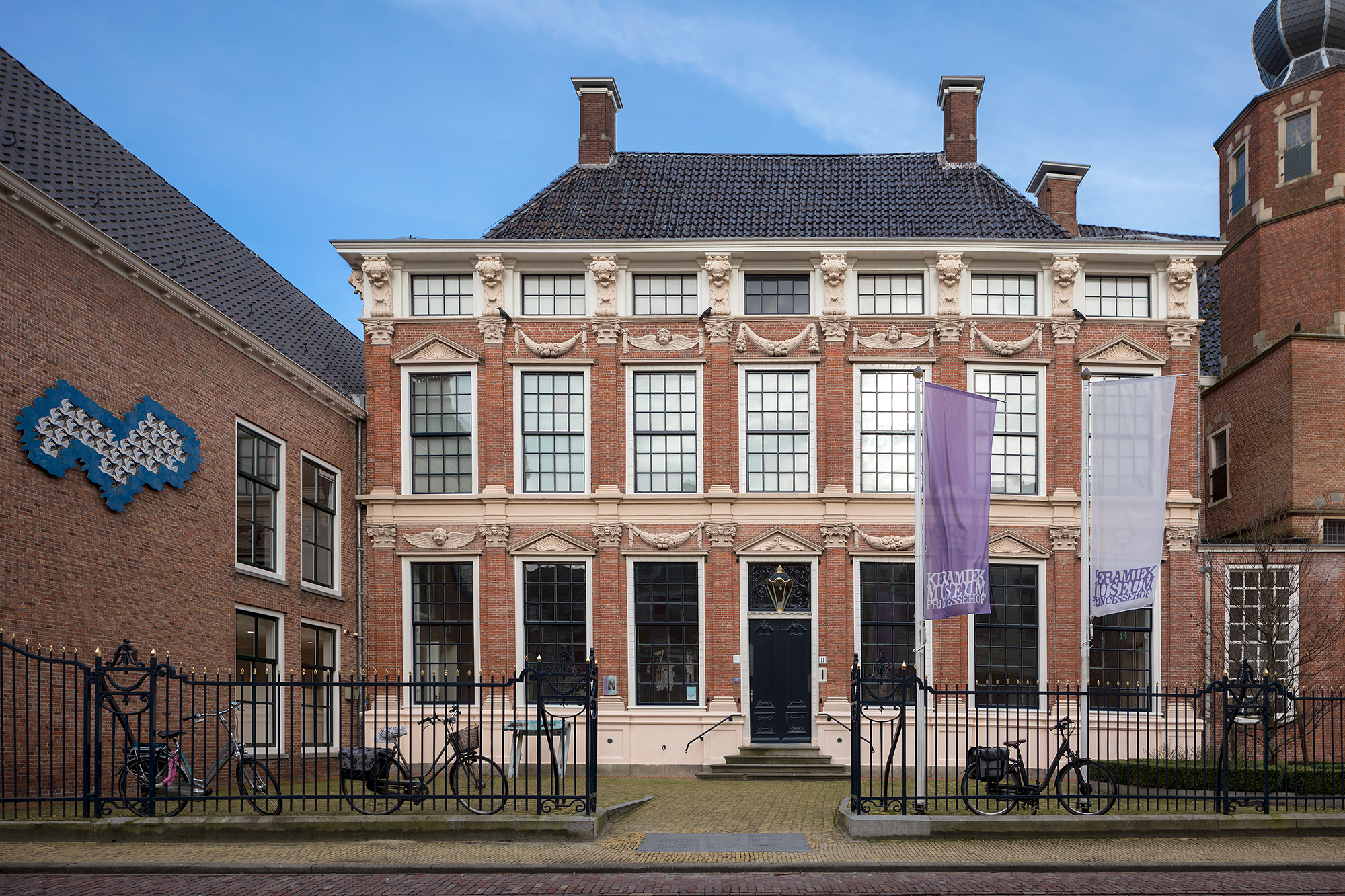 Architecture，museum，sense of modernity，European style，Porcelain，