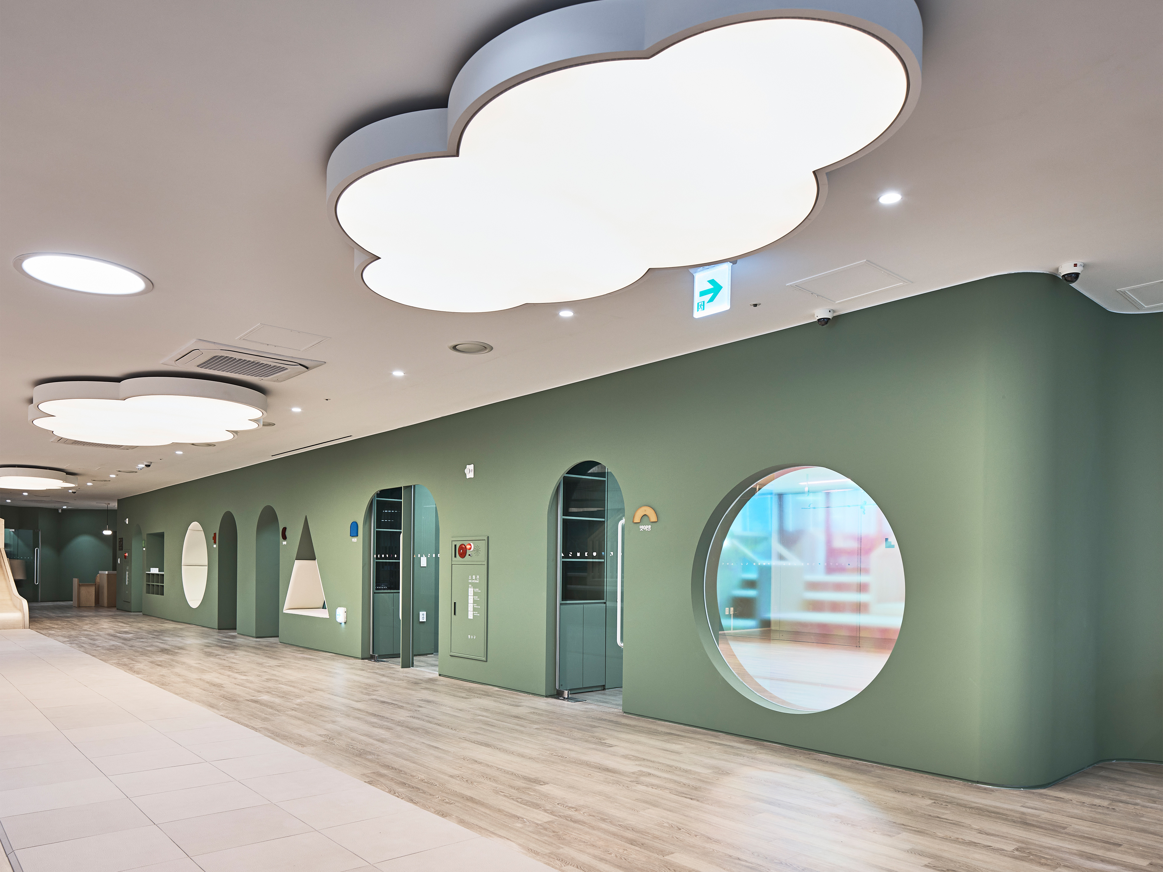 Interior design，public space ，Day care center for primary school students，