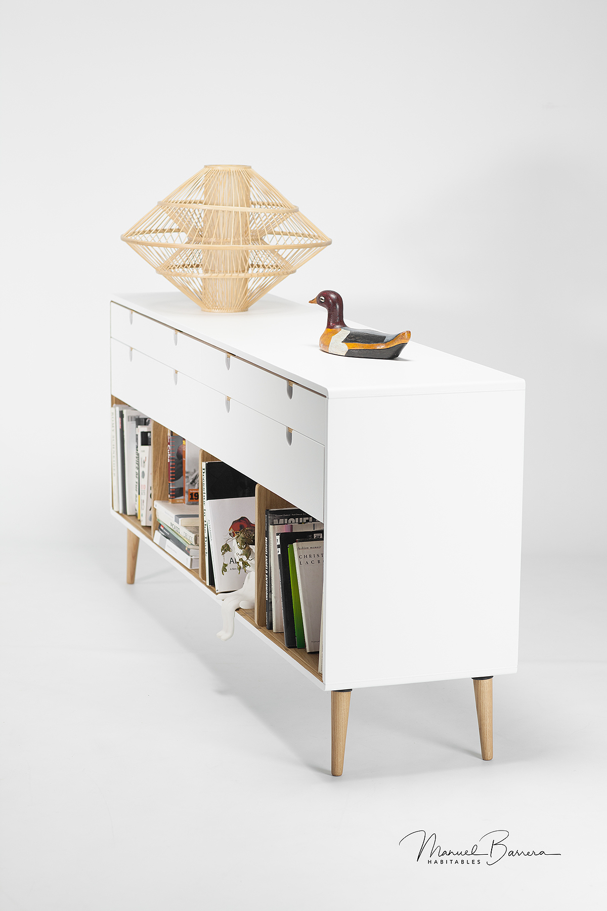 Oak Leah，White paint，Solid oak board，cupboard，