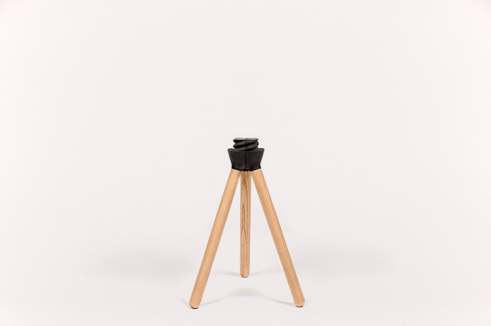 Screw Stool，chair，woodiness，product design，