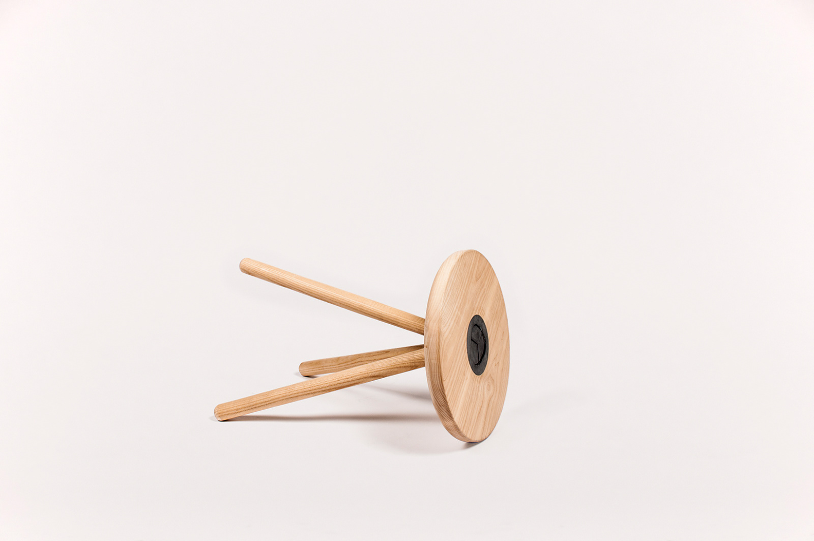 Screw Stool，chair，woodiness，product design，