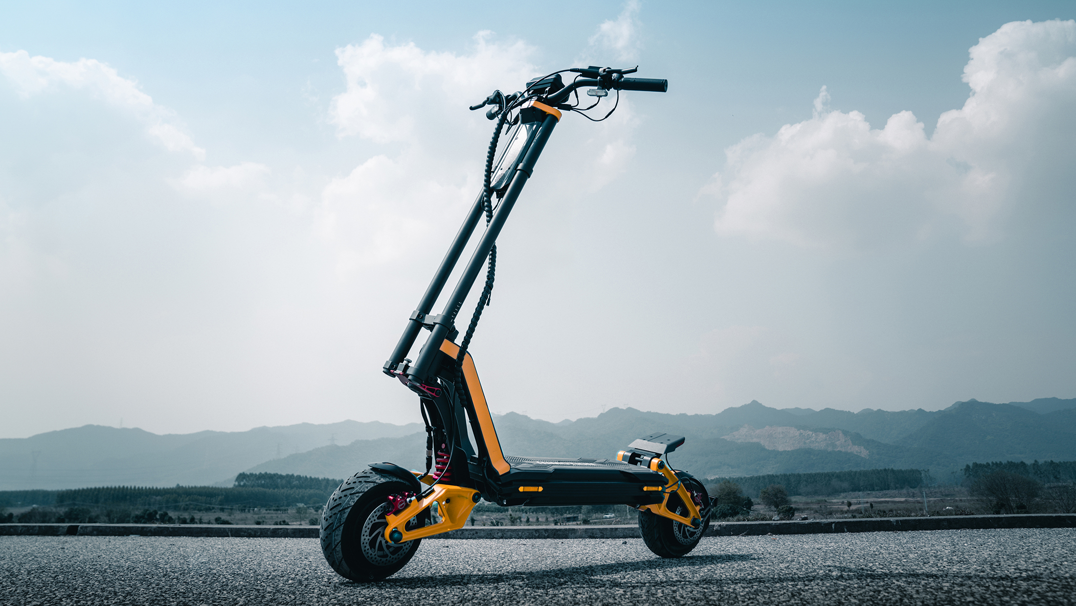 vehicle，industrial design，Scooter，motion，