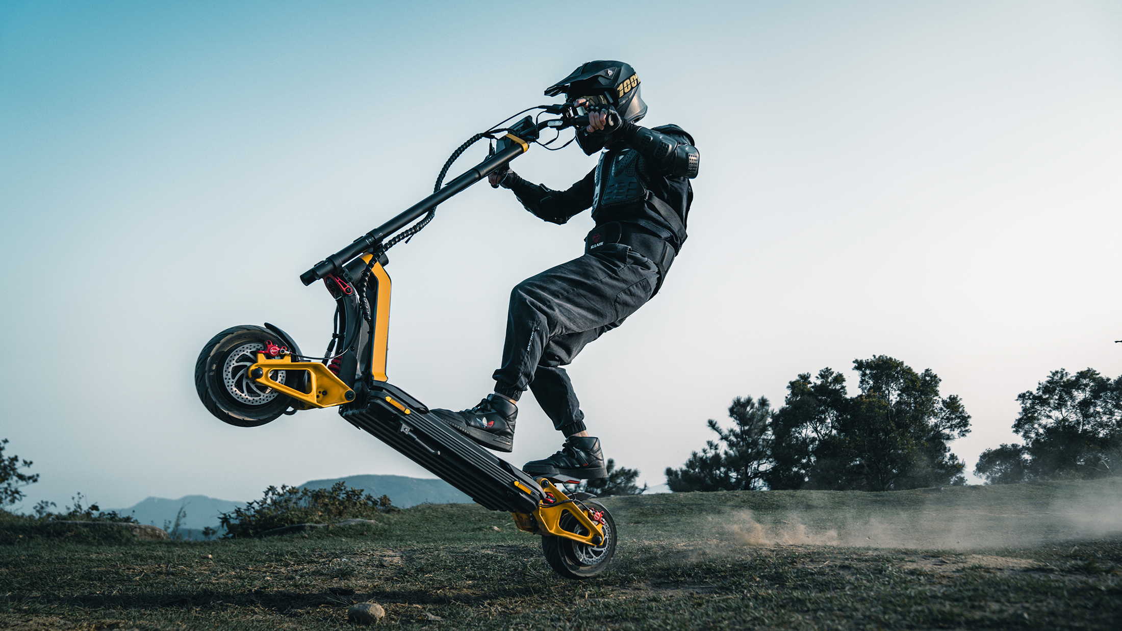 vehicle，industrial design，Scooter，motion，