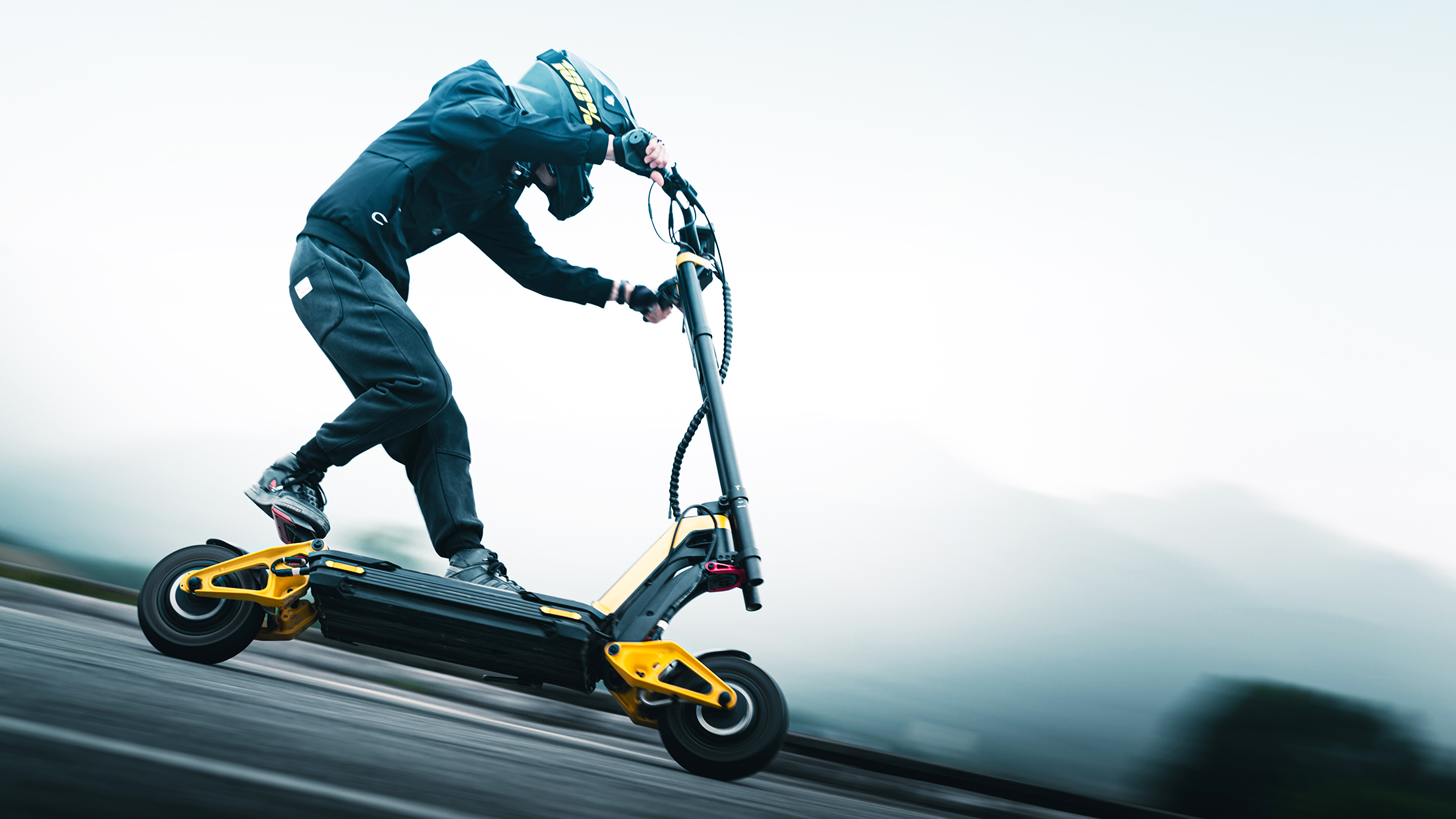 vehicle，industrial design，Scooter，motion，