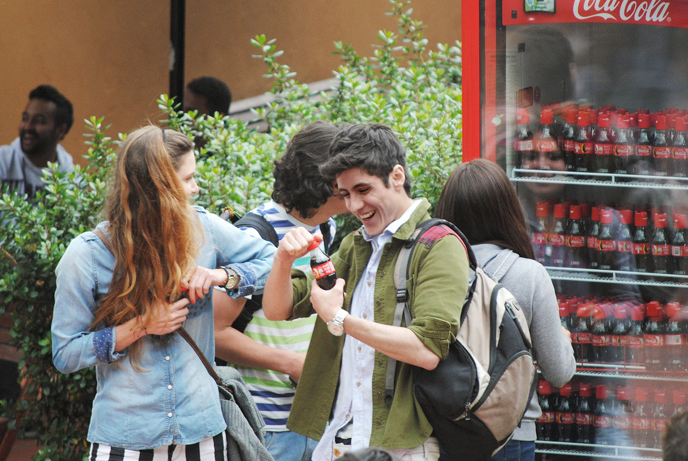 Coca Cola，packing，bottle cap，Drinks，