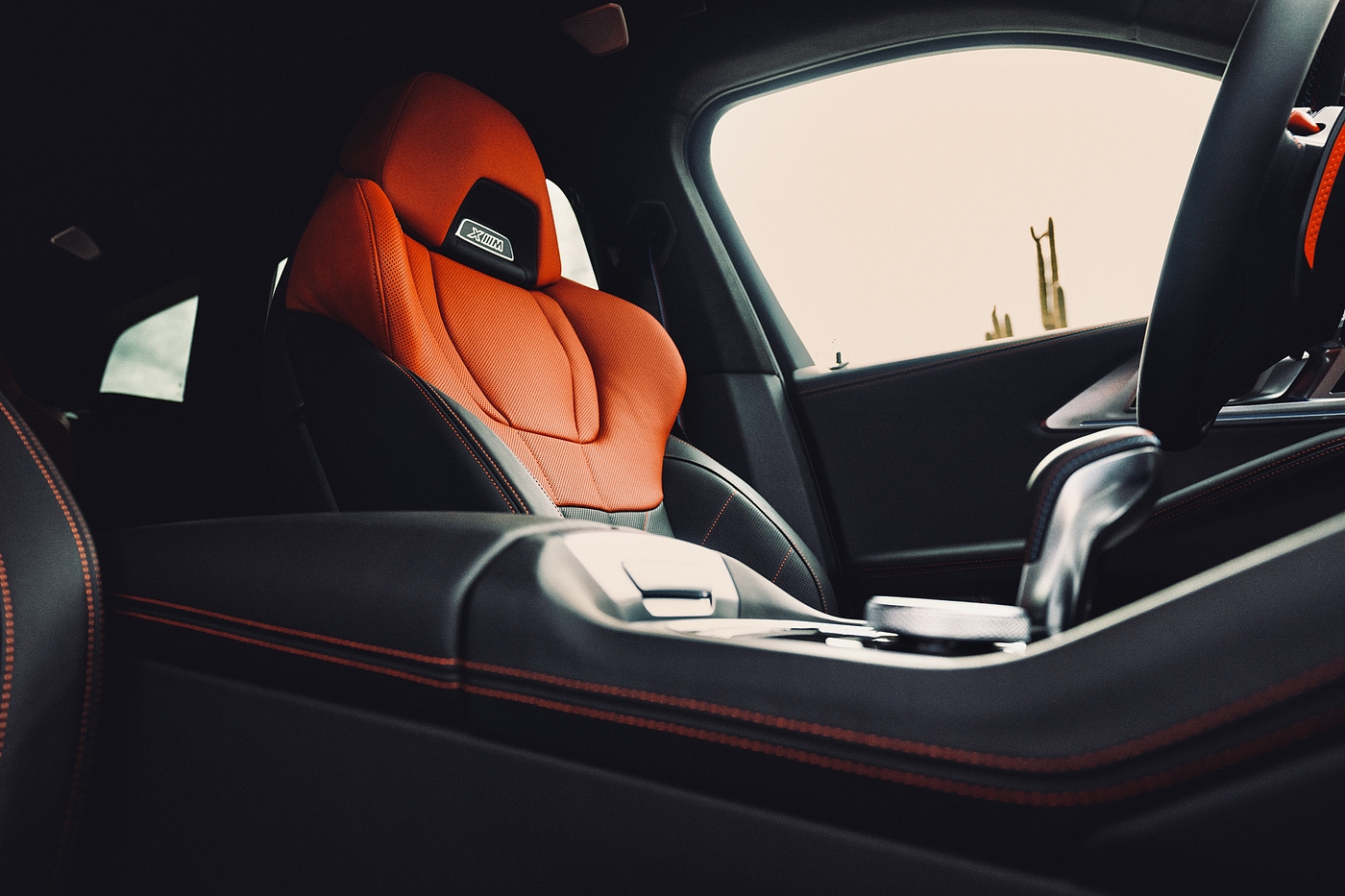 bmw，xM，interiordesign，cardesign，automotivedesign，