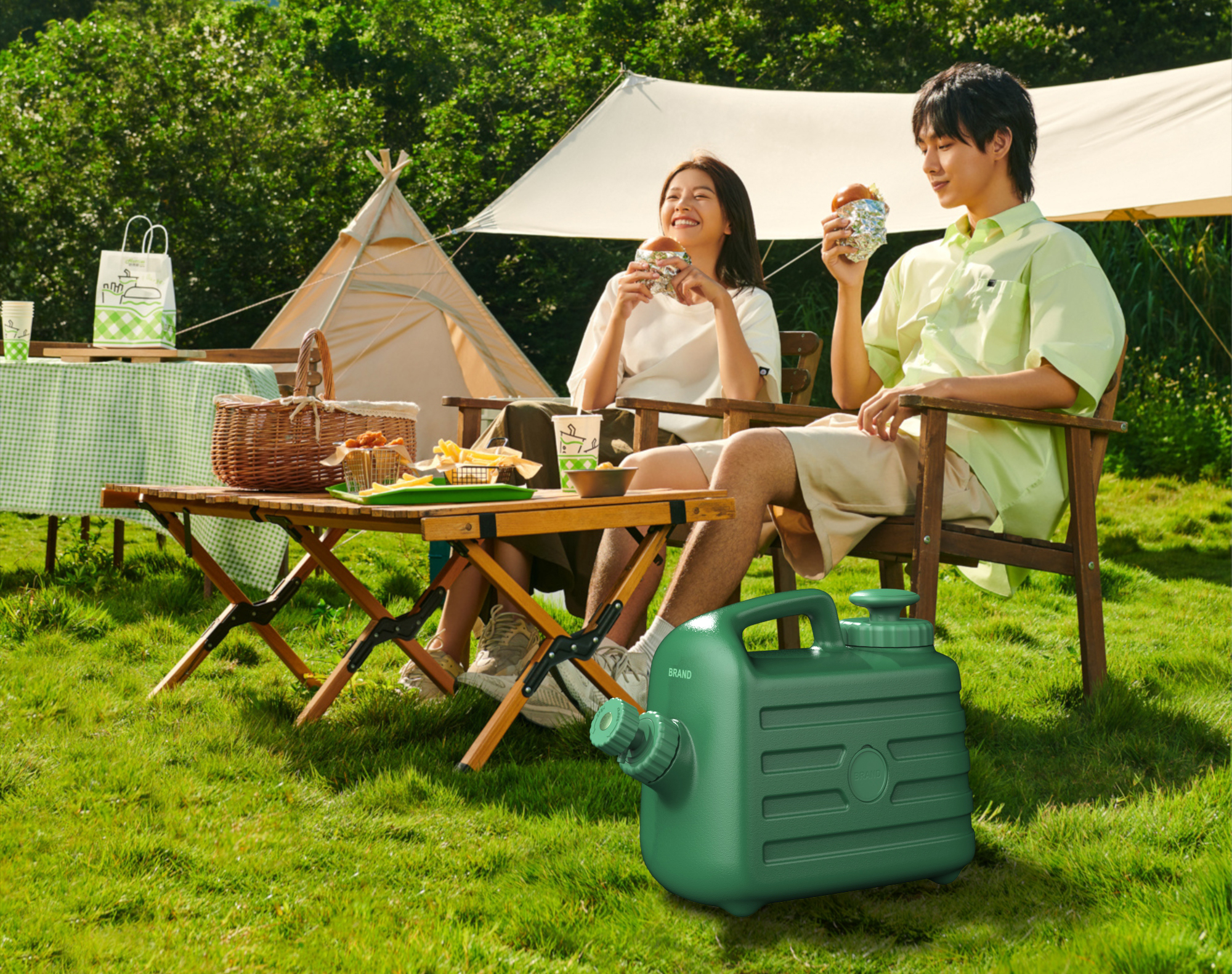 Water purifier，filter，Purified Water Bucket，outdoors，