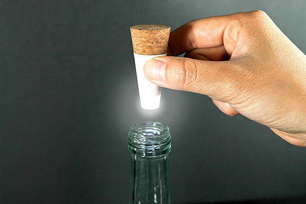 lamp，Atmosphere lamp，The wine bottle，Cork，Bottle stopper，