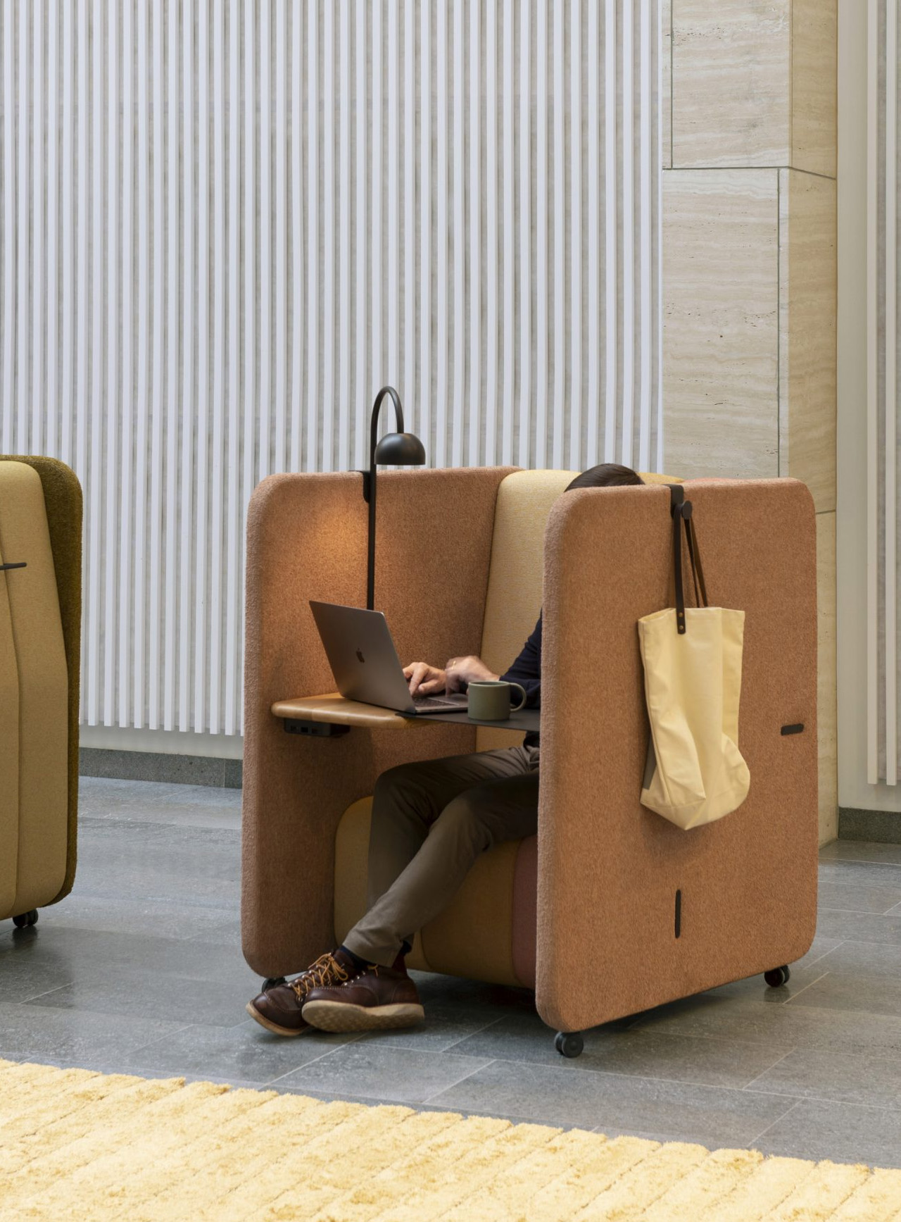 chair，BOB Solo，Blå Station，cubicle，Privacy，product design，Furniture home，