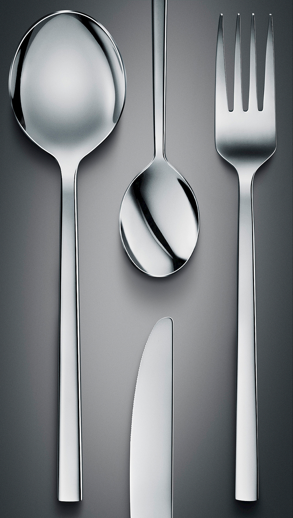 Retouching，knife and fork，silver，tableware，