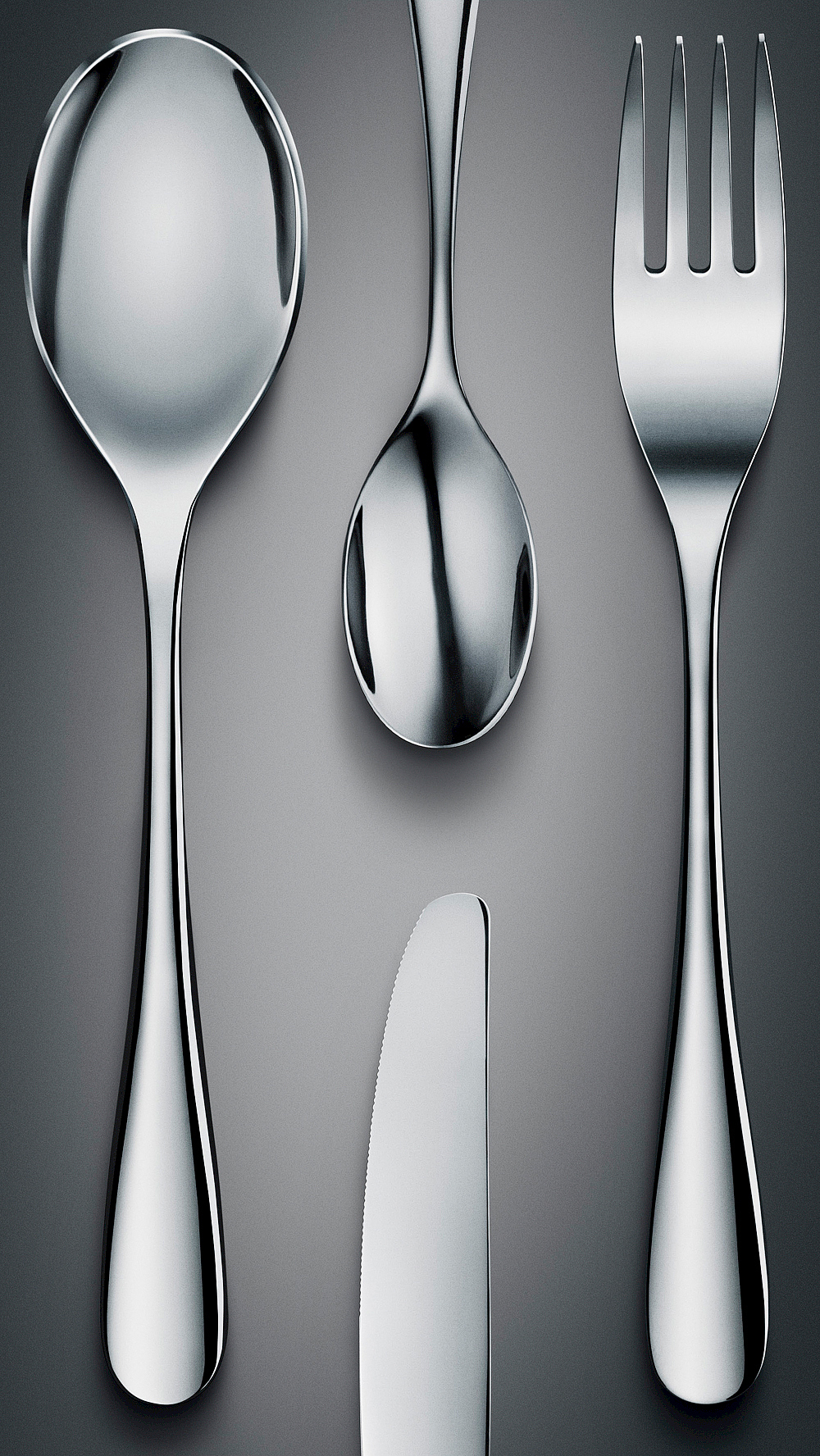 Retouching，knife and fork，silver，tableware，