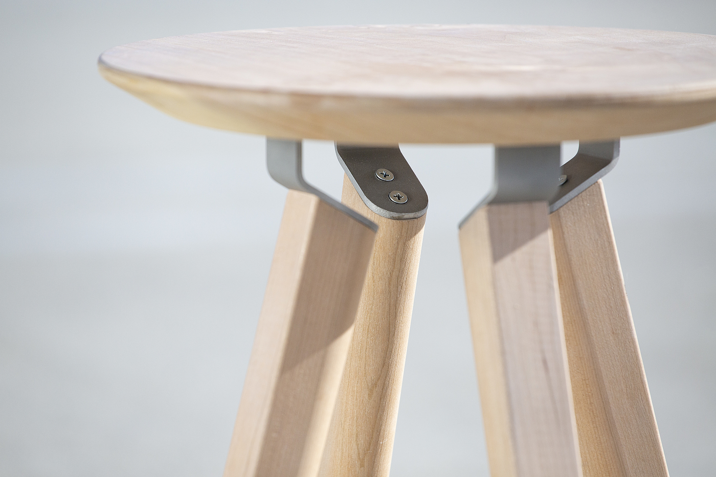 STOOL，WoodenStool，StoolDesign，furniture，furnituredesign，