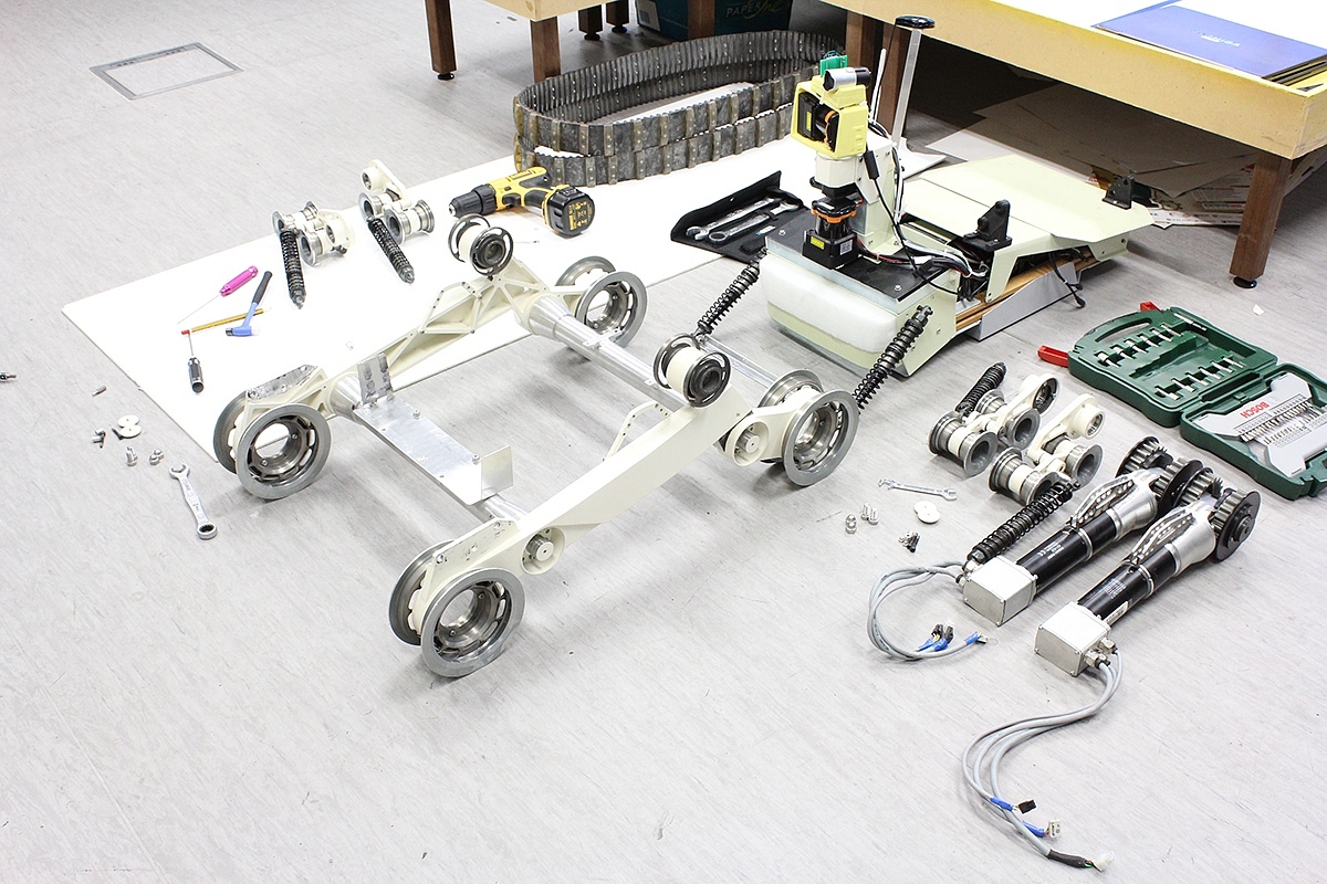 robot，All terrain，military，Tactical，