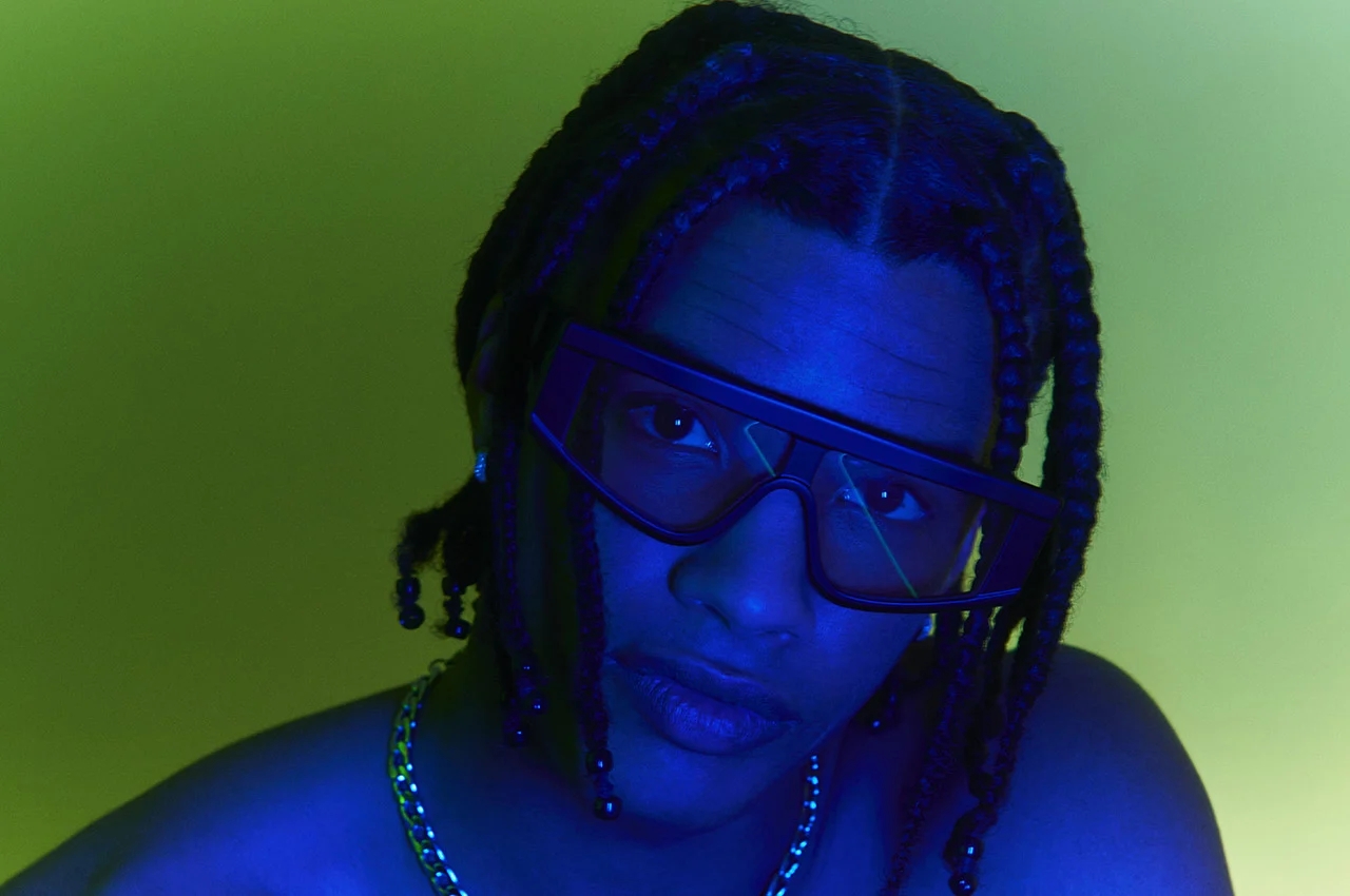 Sunglasses，Discoloration，game，