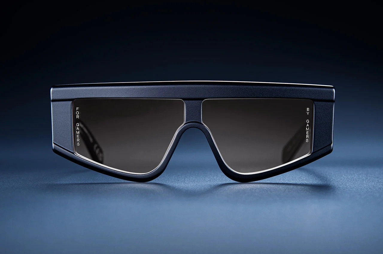 Sunglasses，Discoloration，game，