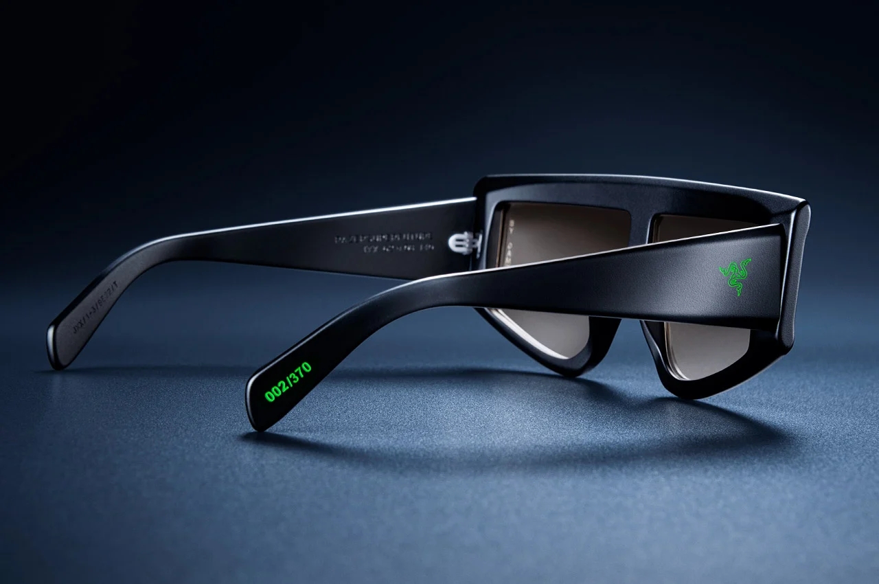 Sunglasses，Discoloration，game，