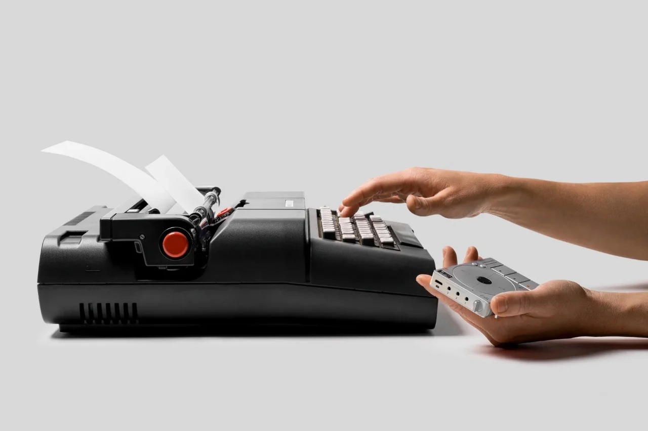 recorder，sound recording，speaker，