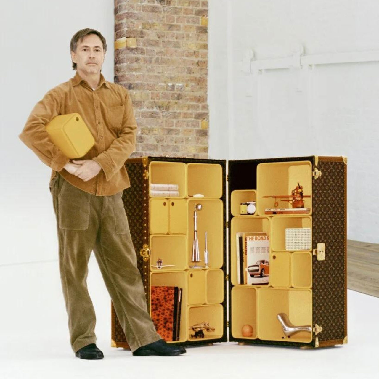 Louis Vuitton，Louis Vuitton，trunk，Storage box，