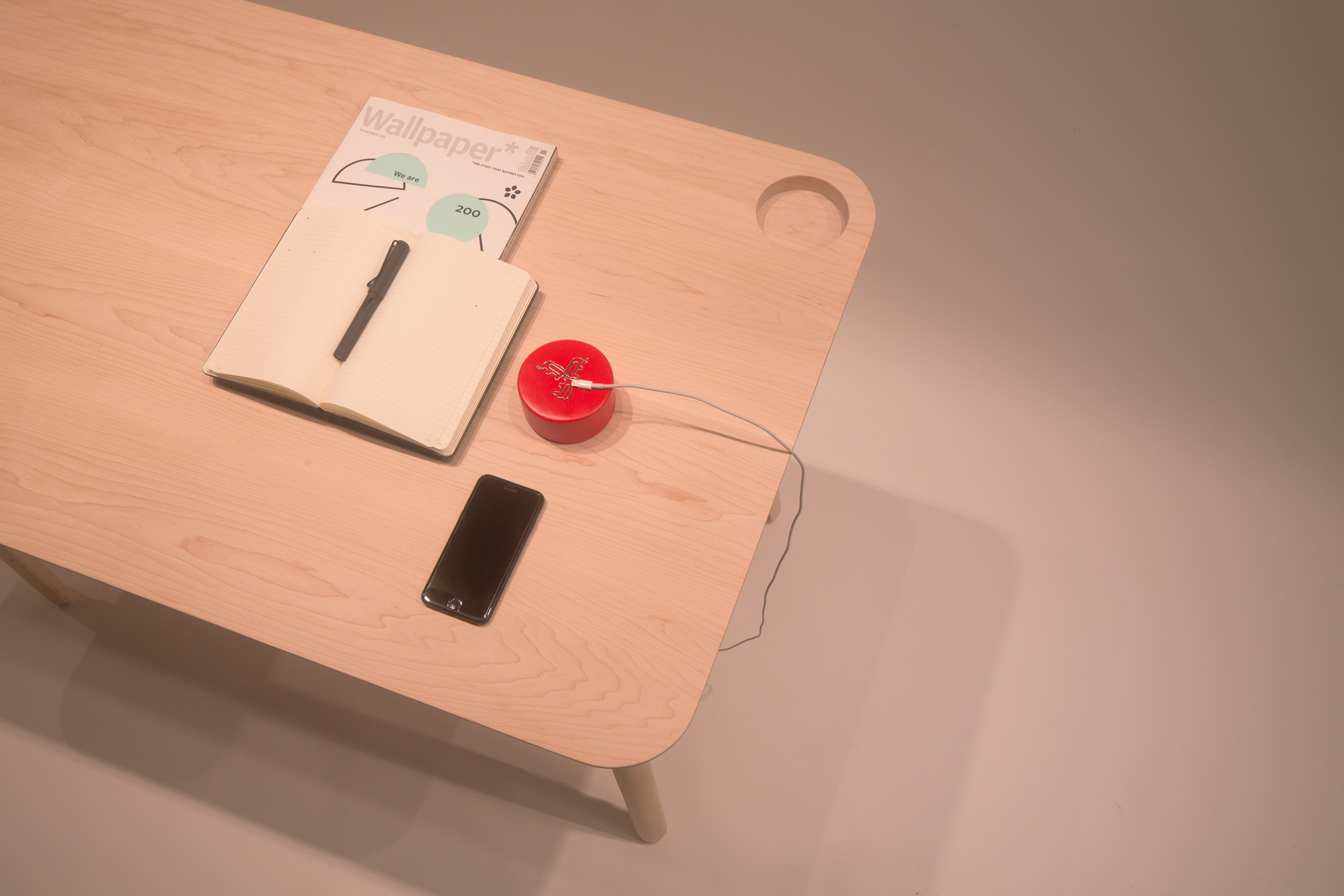 ACCD，ArtCenter，desk，