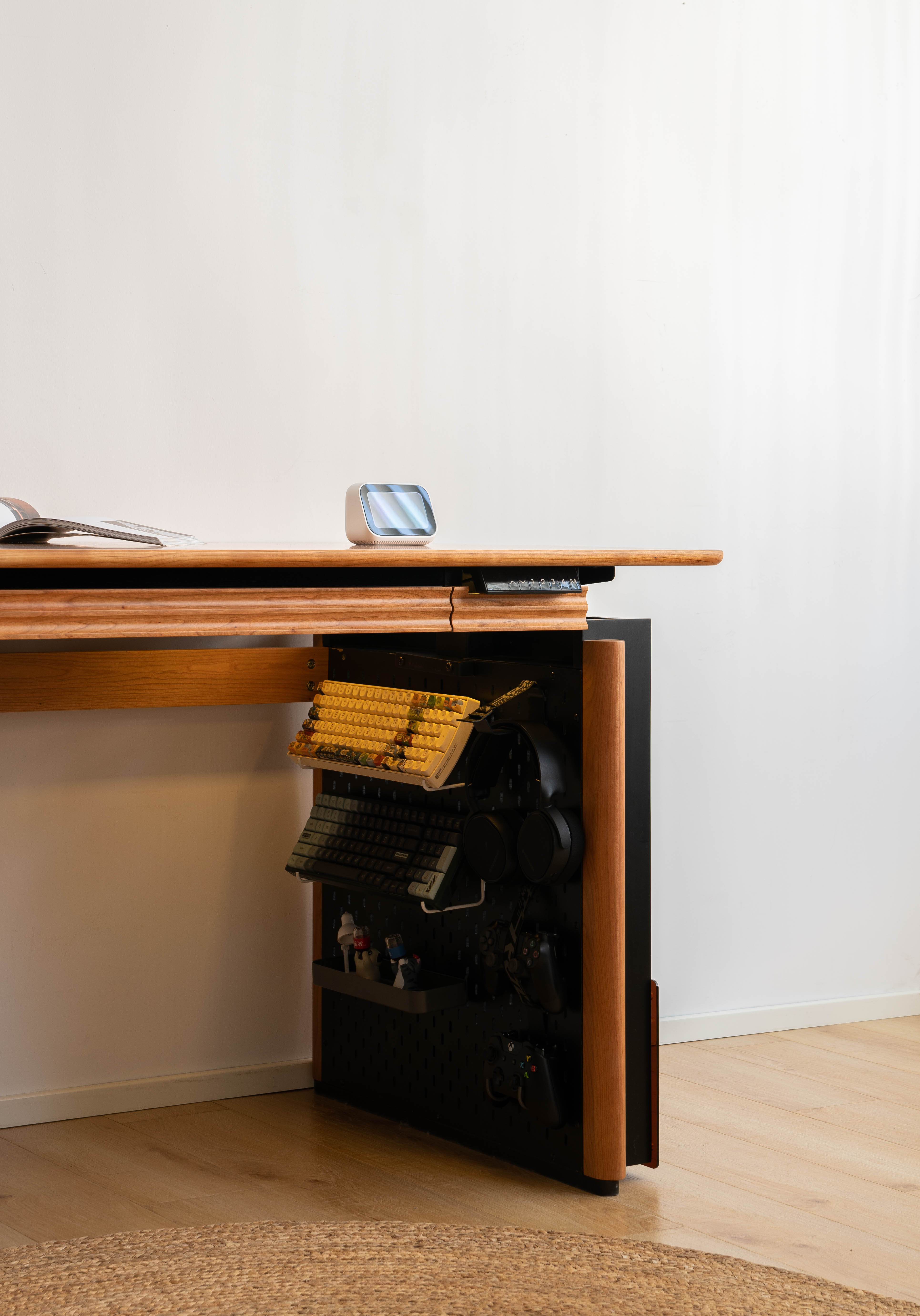 Solid wood furniture，product design，furniture design ，Lifting table，desk，