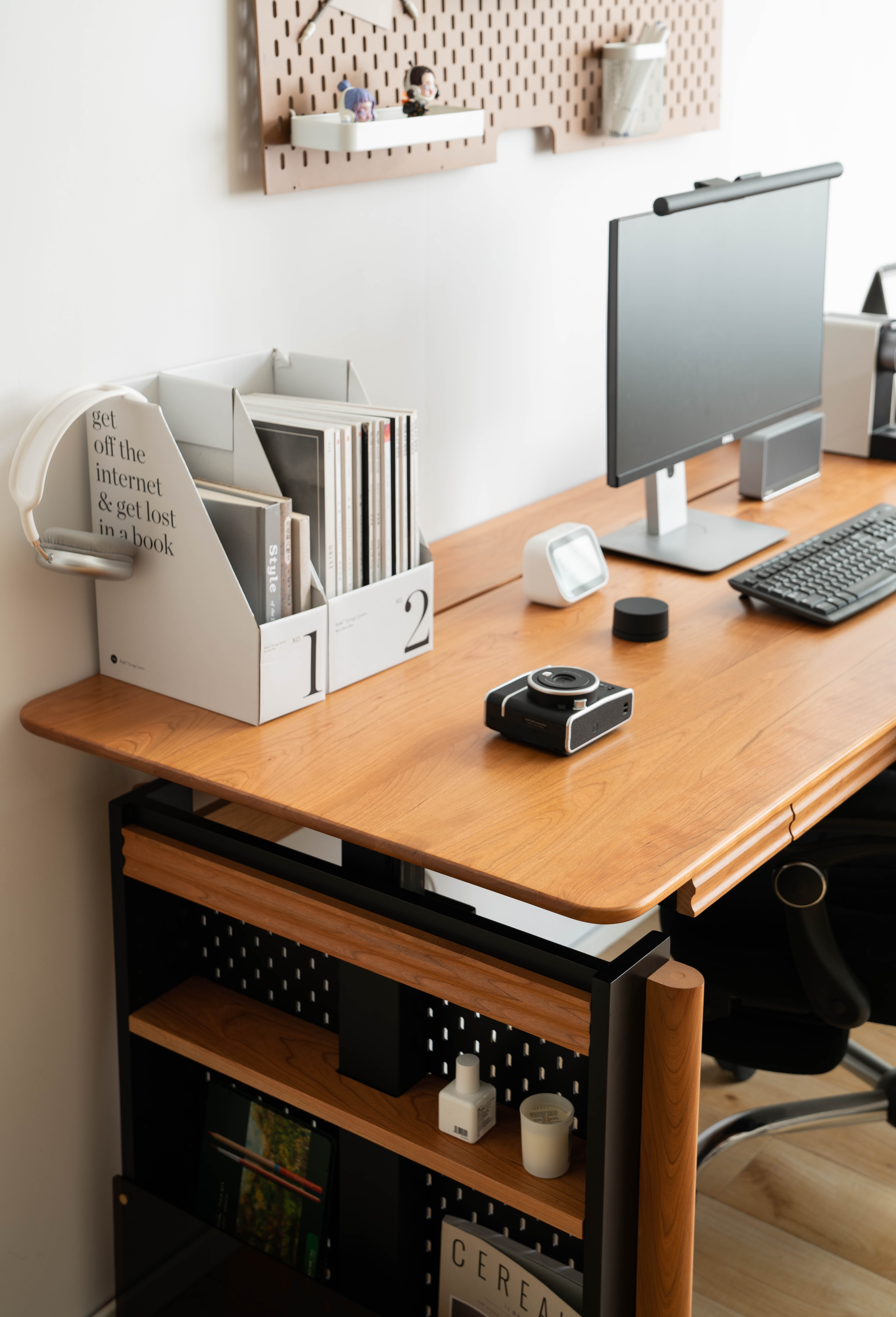 Solid wood furniture，product design，furniture design ，Lifting table，desk，