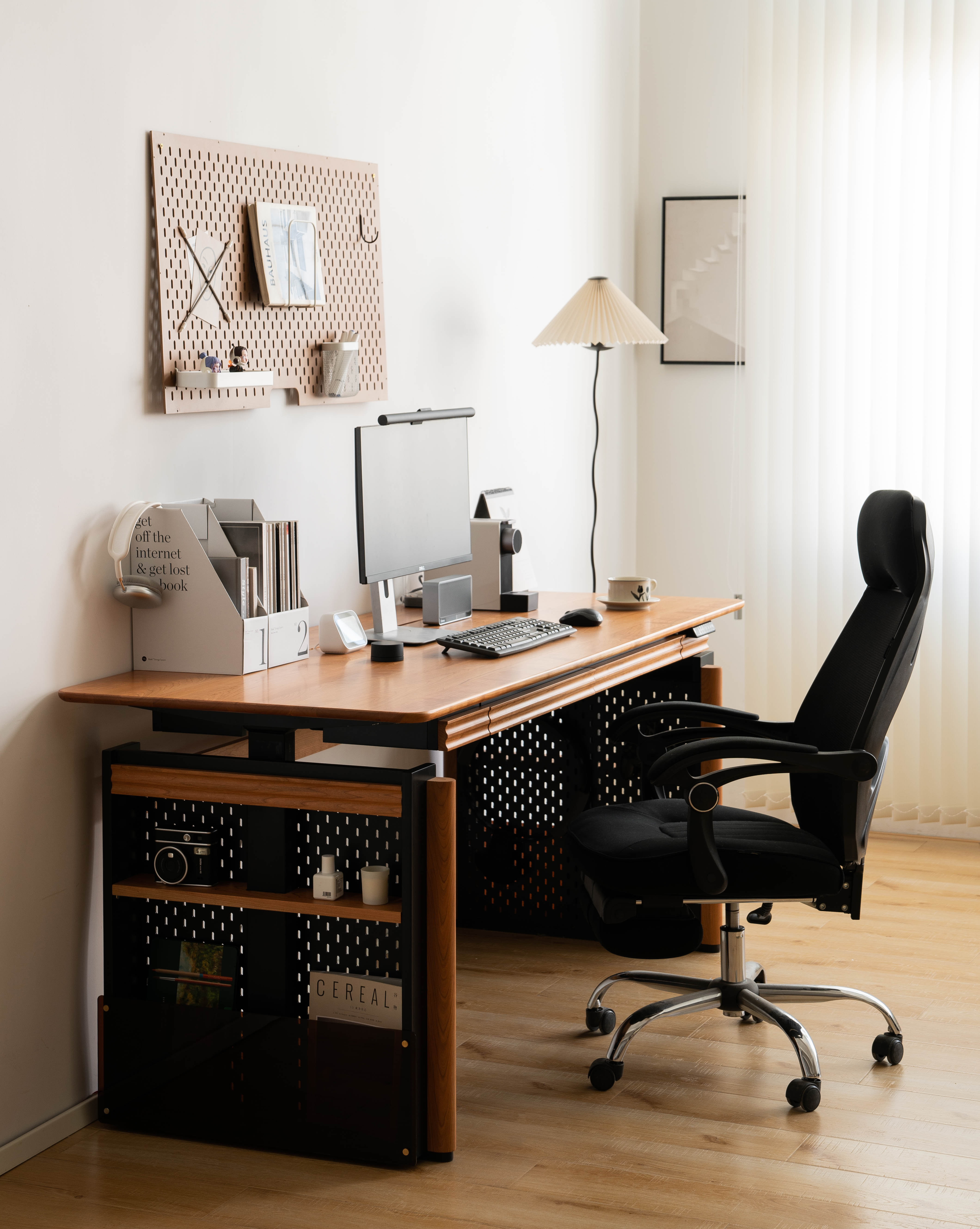 Solid wood furniture，product design，furniture design ，Lifting table，desk，