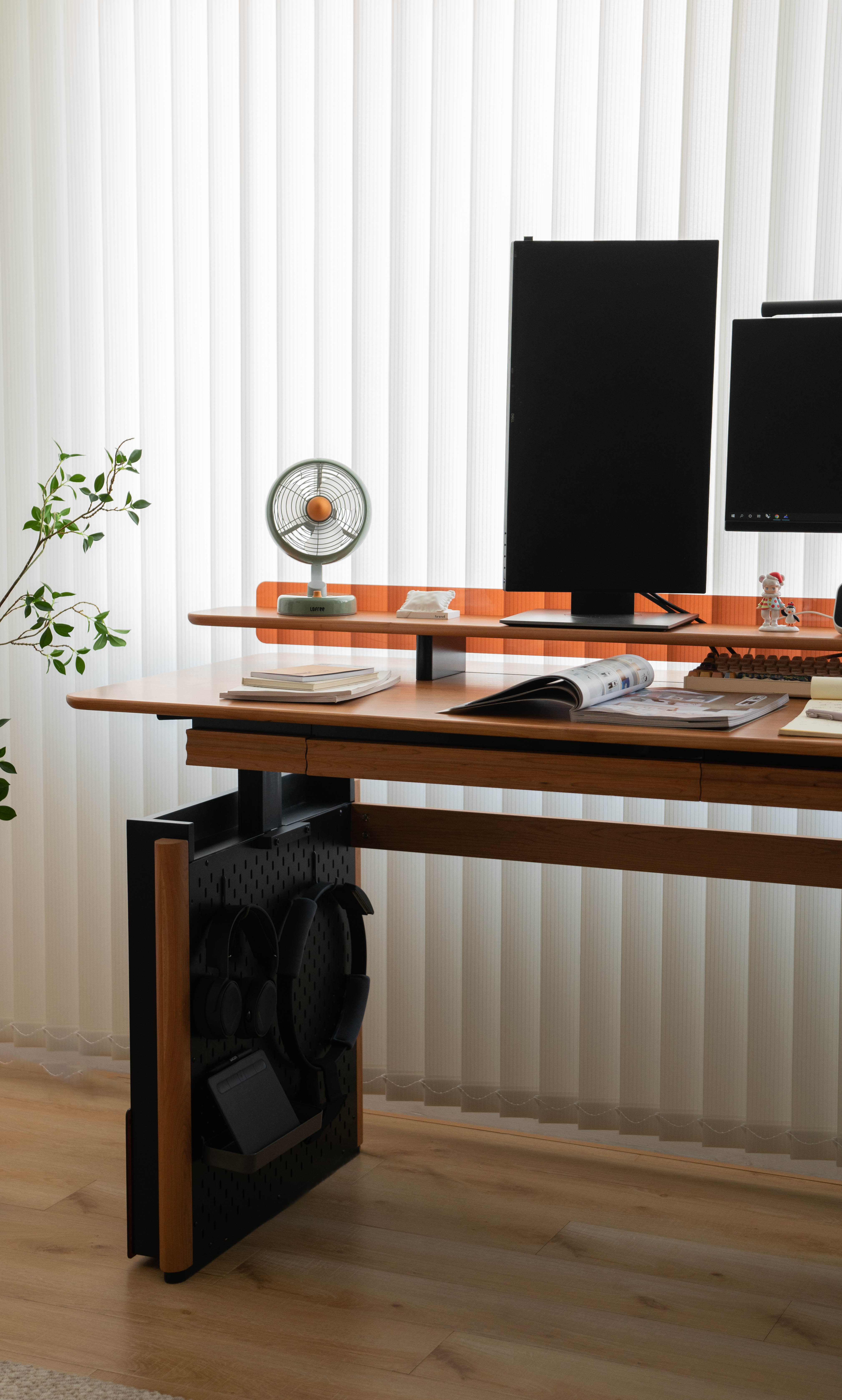 Solid wood furniture，product design，furniture design ，Lifting table，desk，