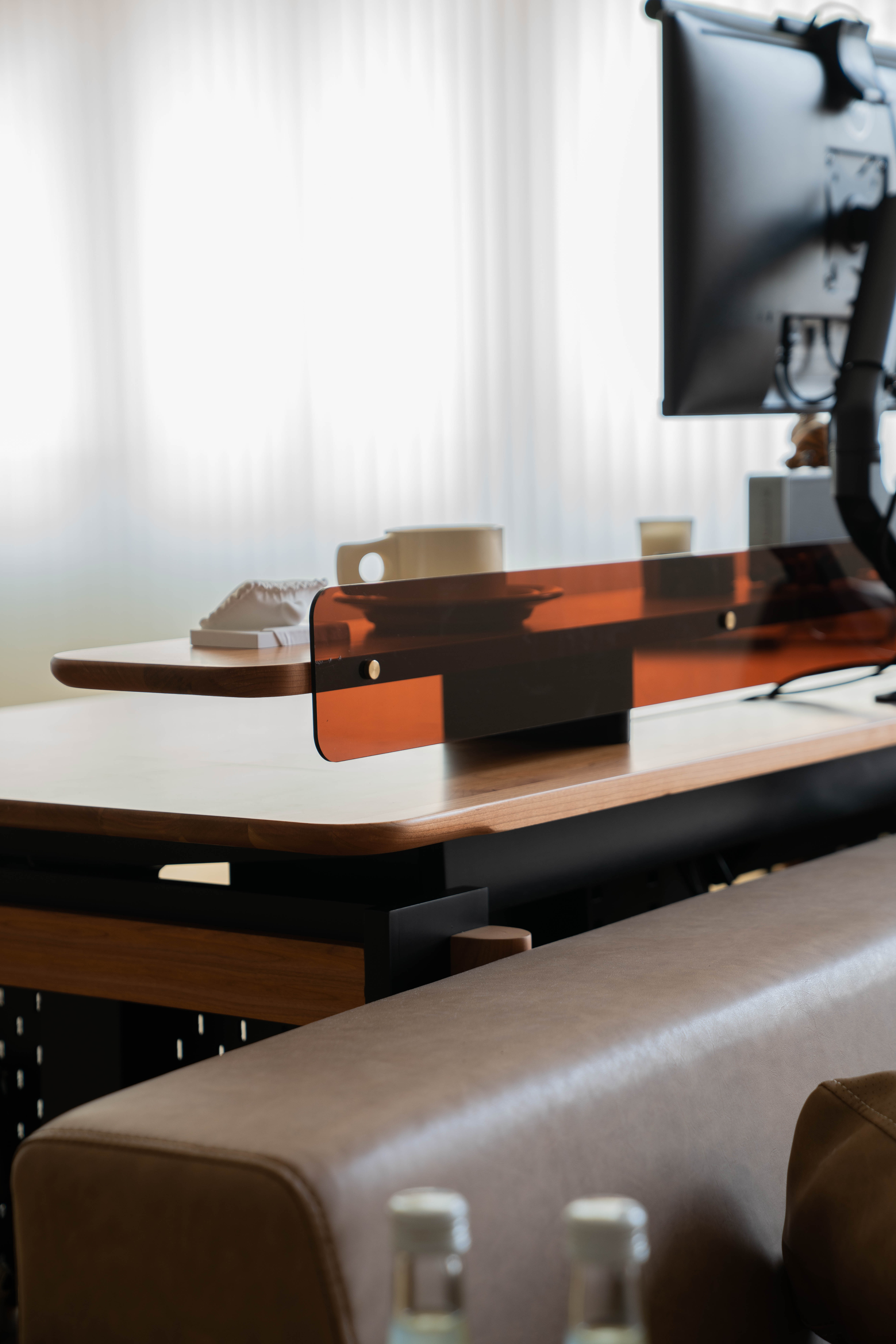 Solid wood furniture，product design，furniture design ，Lifting table，desk，