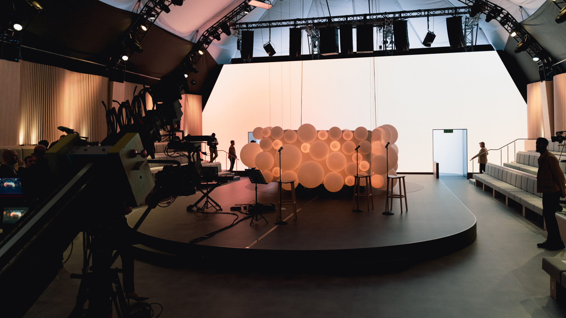 automobile，Volvo，suv，