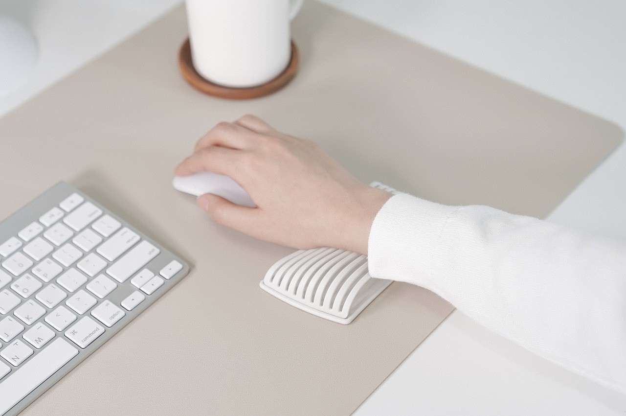 Mouse pad，Wrist brace，Hollowed out，