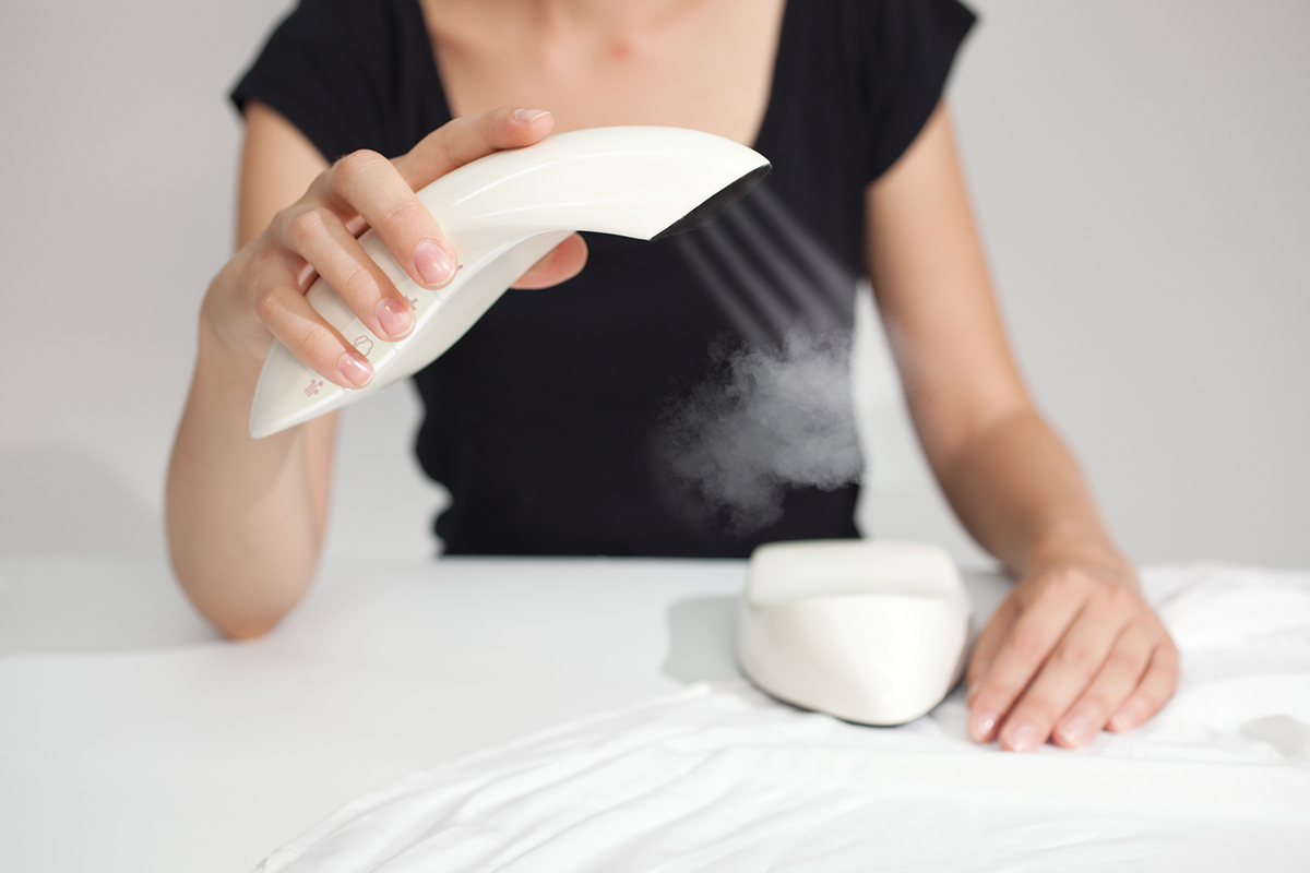 Electric iron，iron clothes，Hanging ironing，fold，small home appliances，