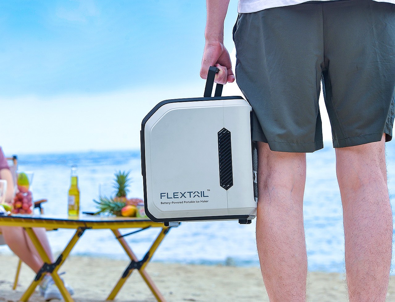 Ice maker，Battery，outdoors，