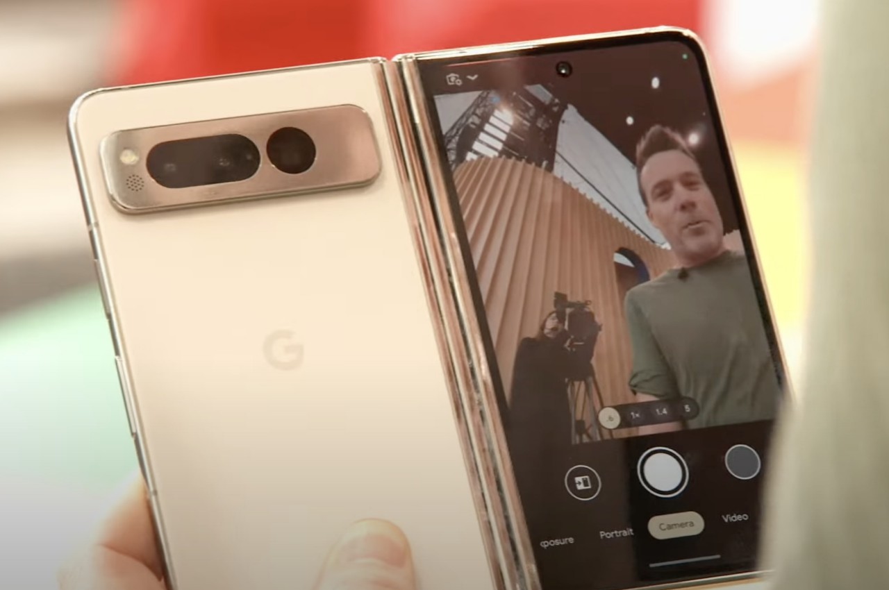 mobile phone，fold，Google，