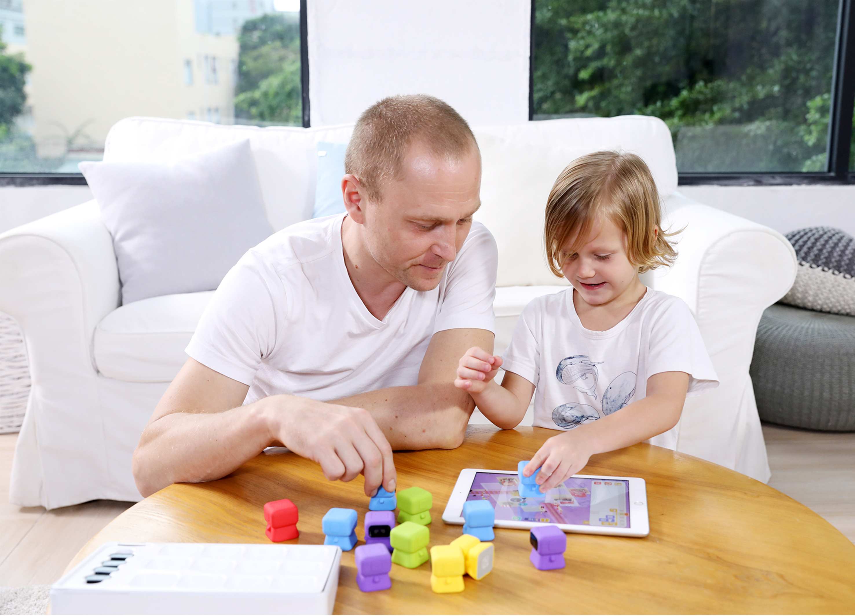 Golden Reed Industrial Design Award，Humanistic Design Gold Award，Cultural creativity，Product Group，