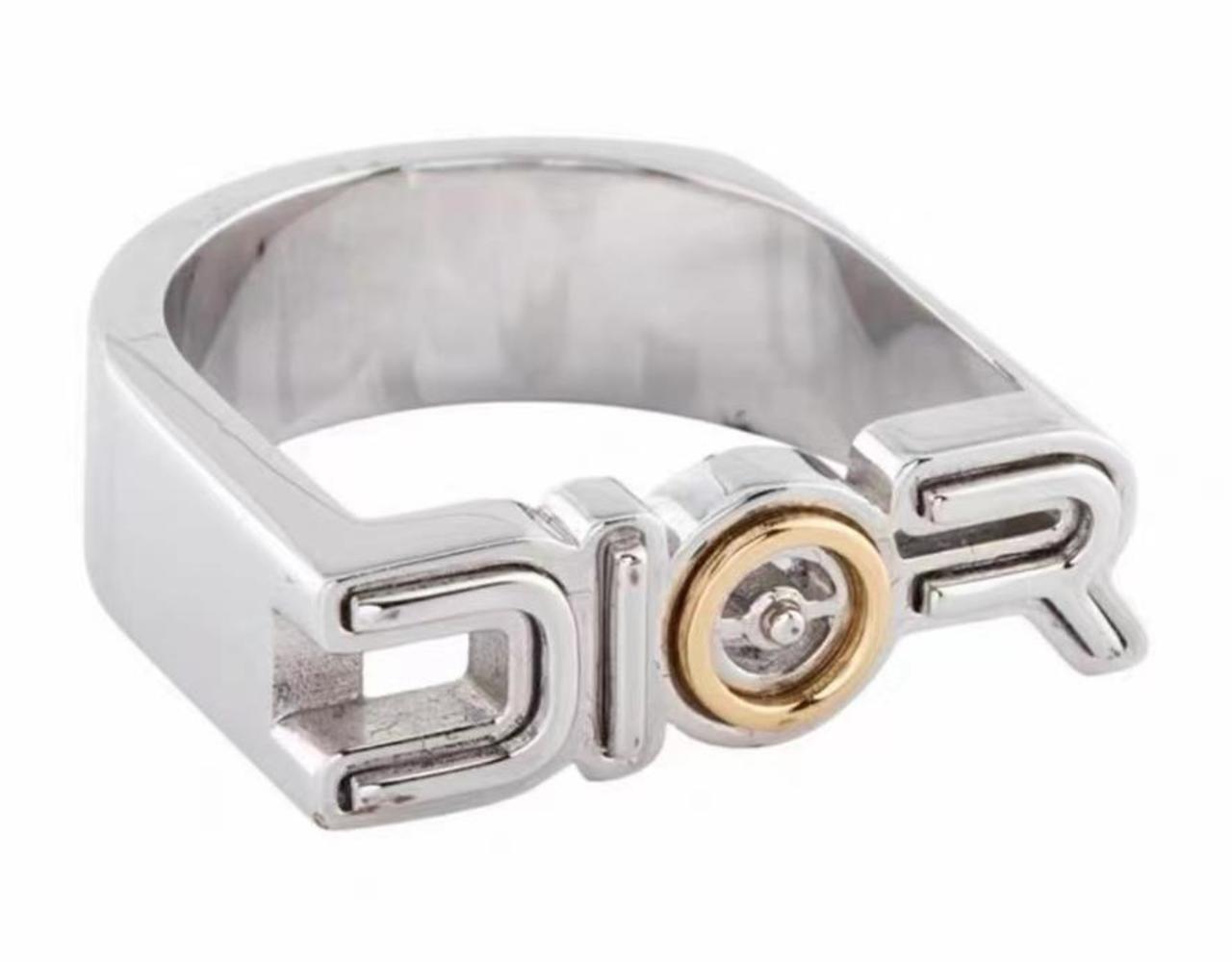 Dior on sale sorayama ring