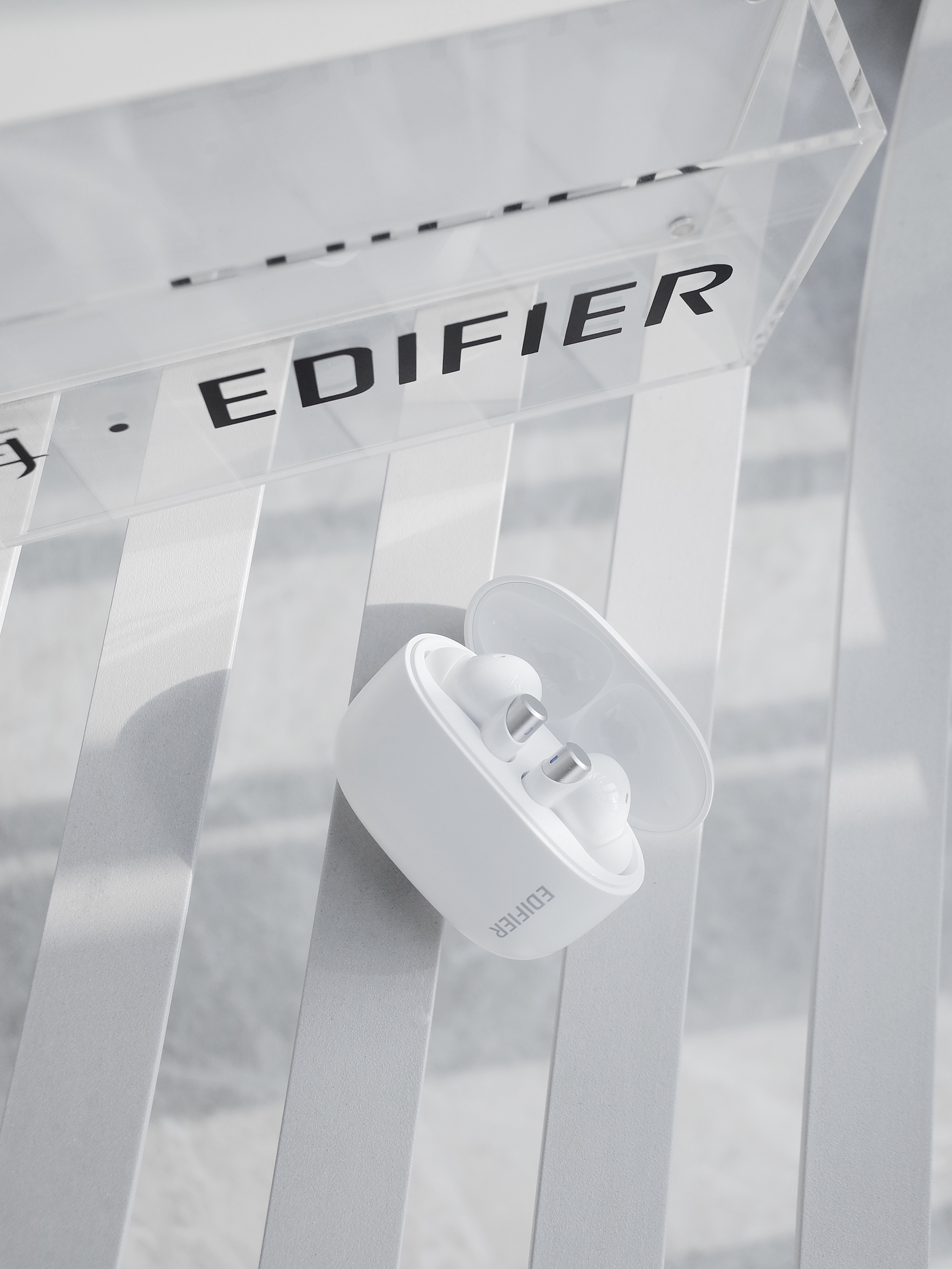 tws，headset，Bluetooth headset，Design，