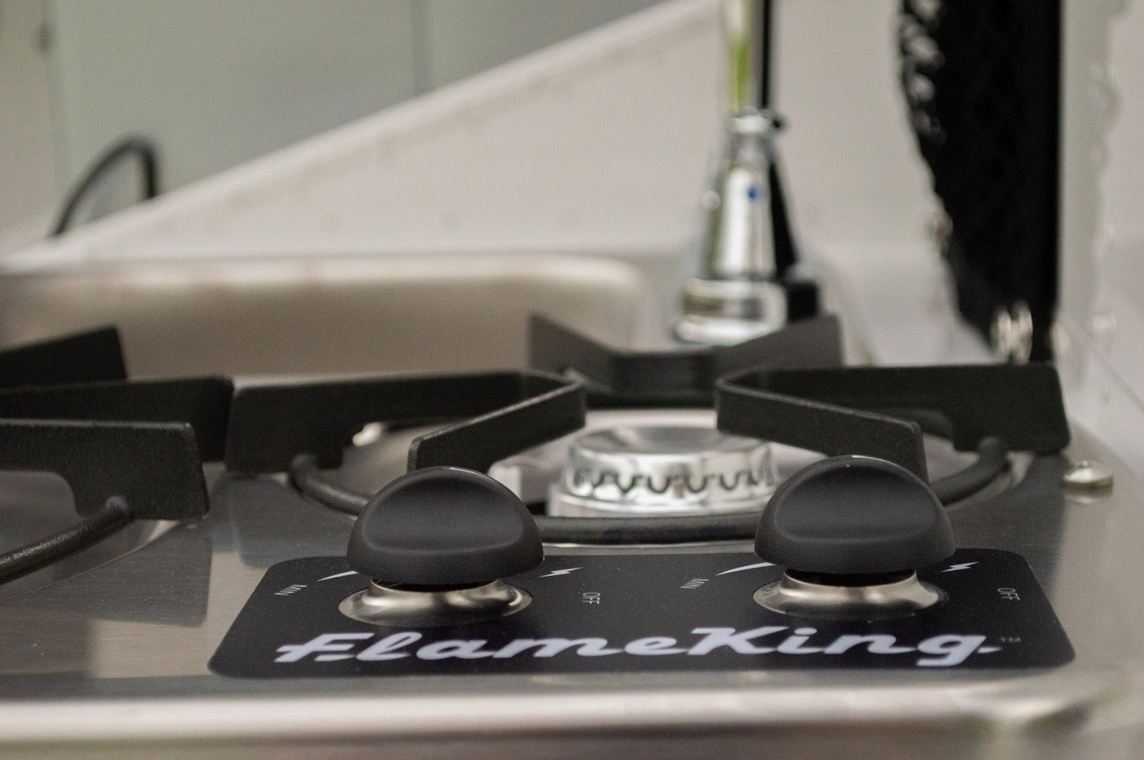 ELE，trailer，vehicle，Outdoor equipment，