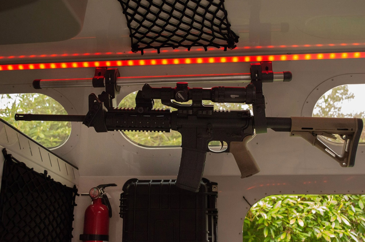 ELE，trailer，vehicle，Outdoor equipment，