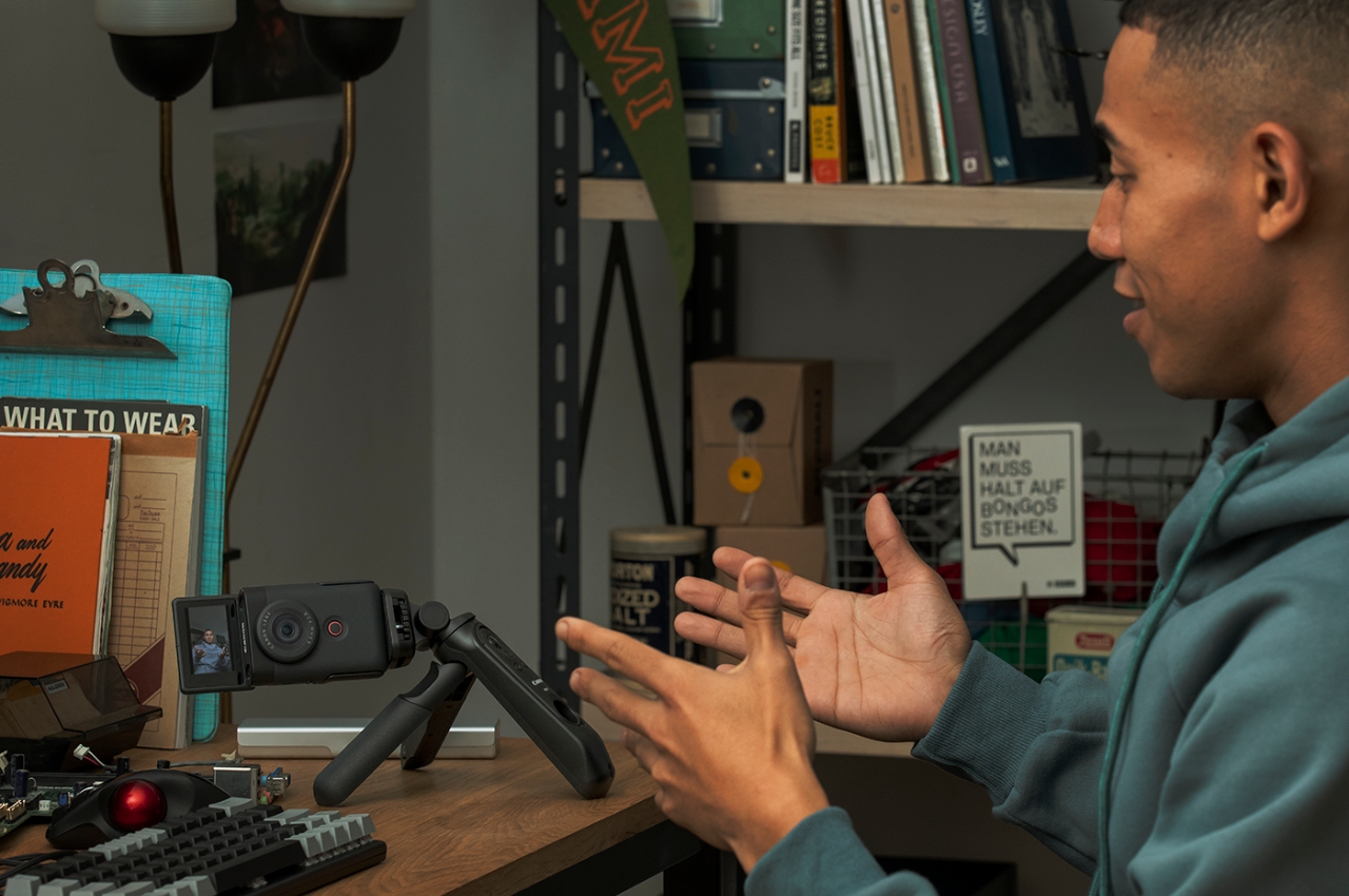 Canon，CANON POWERSHOT V10，video camera，Digital，