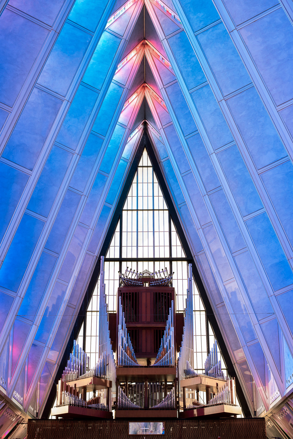 church，Architecture，Architectural design，modern building，church，